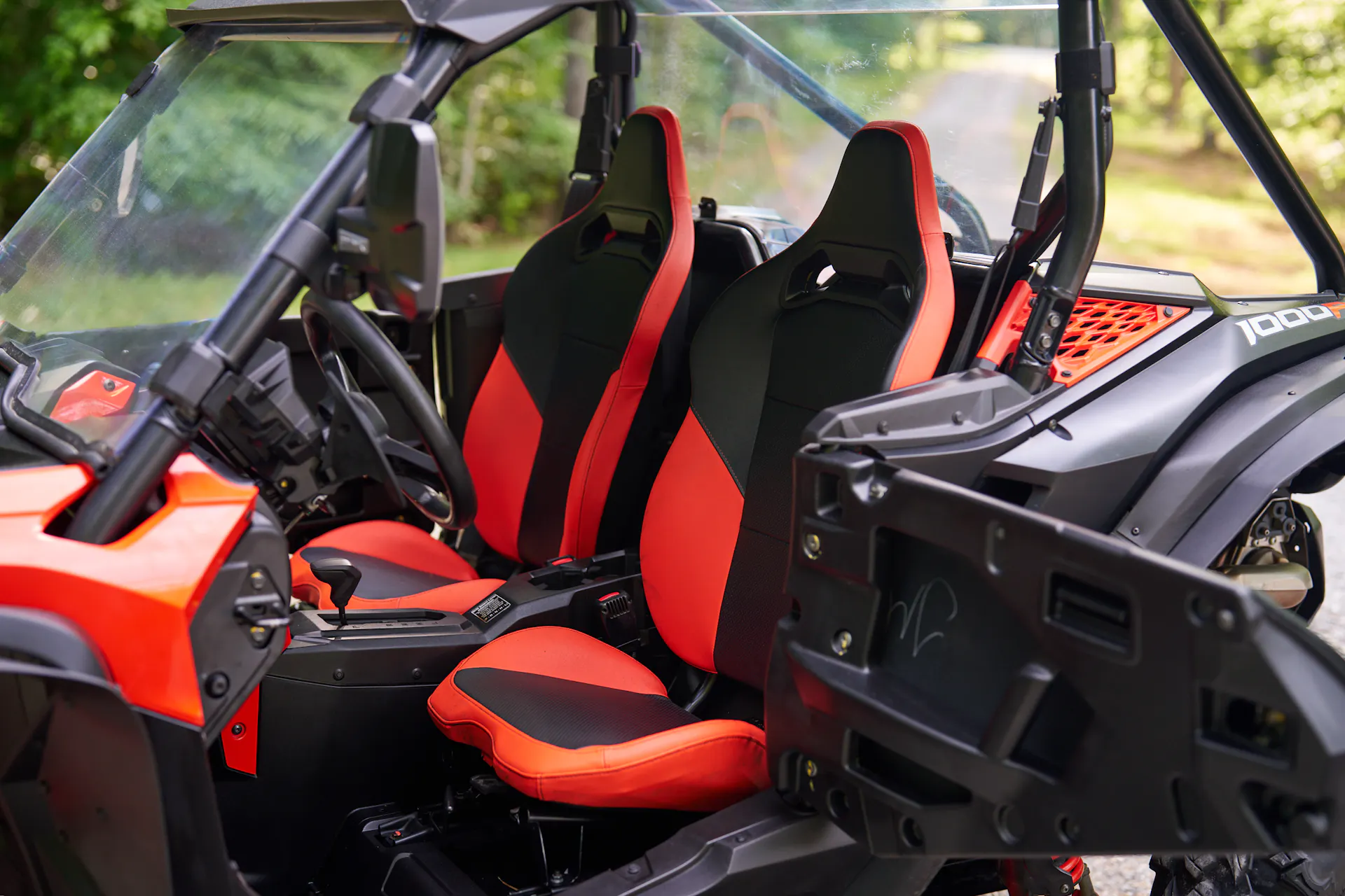2023 Honda Talon 1000R seats close driver