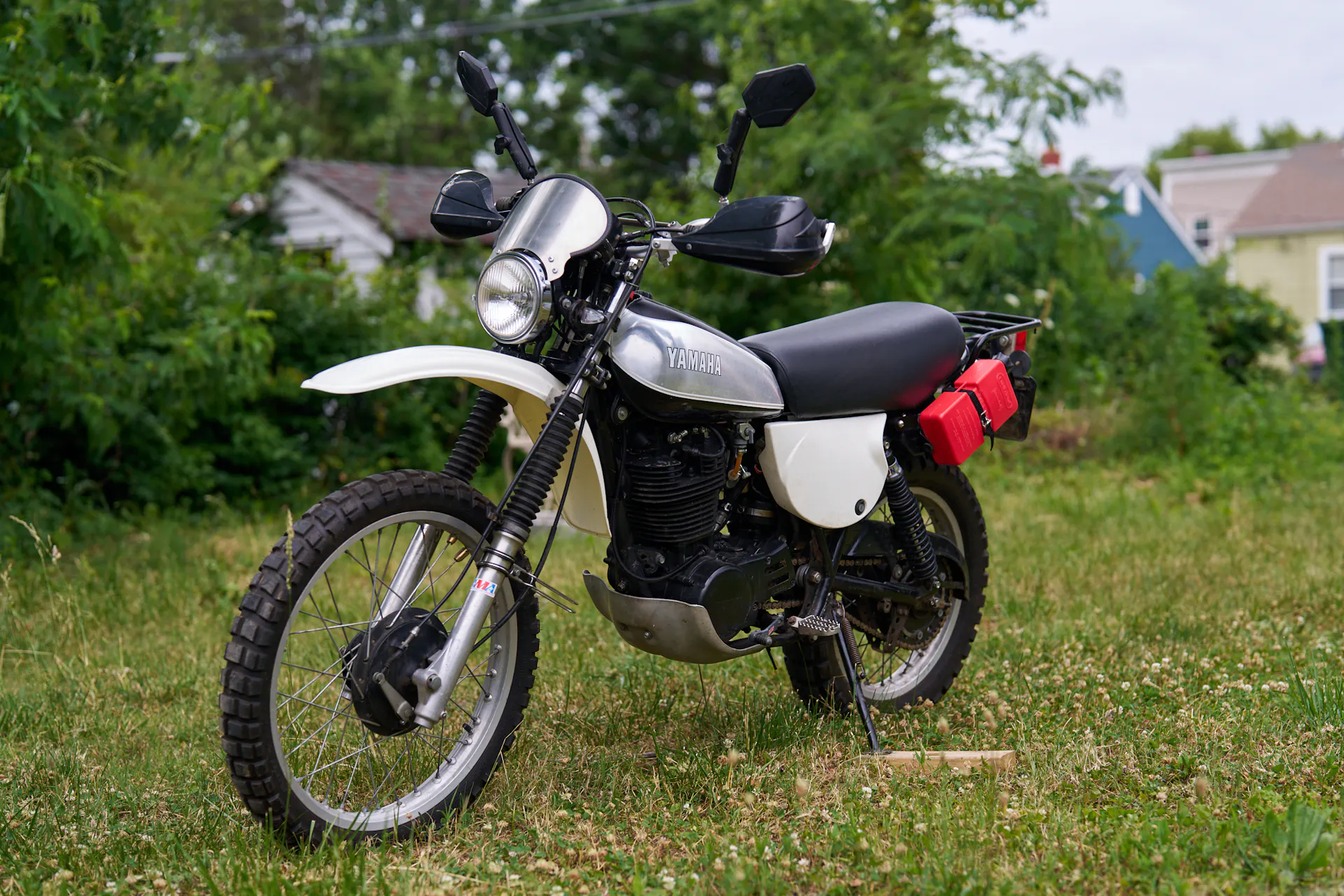 1980 Yamaha XT500 left 3/4 hero