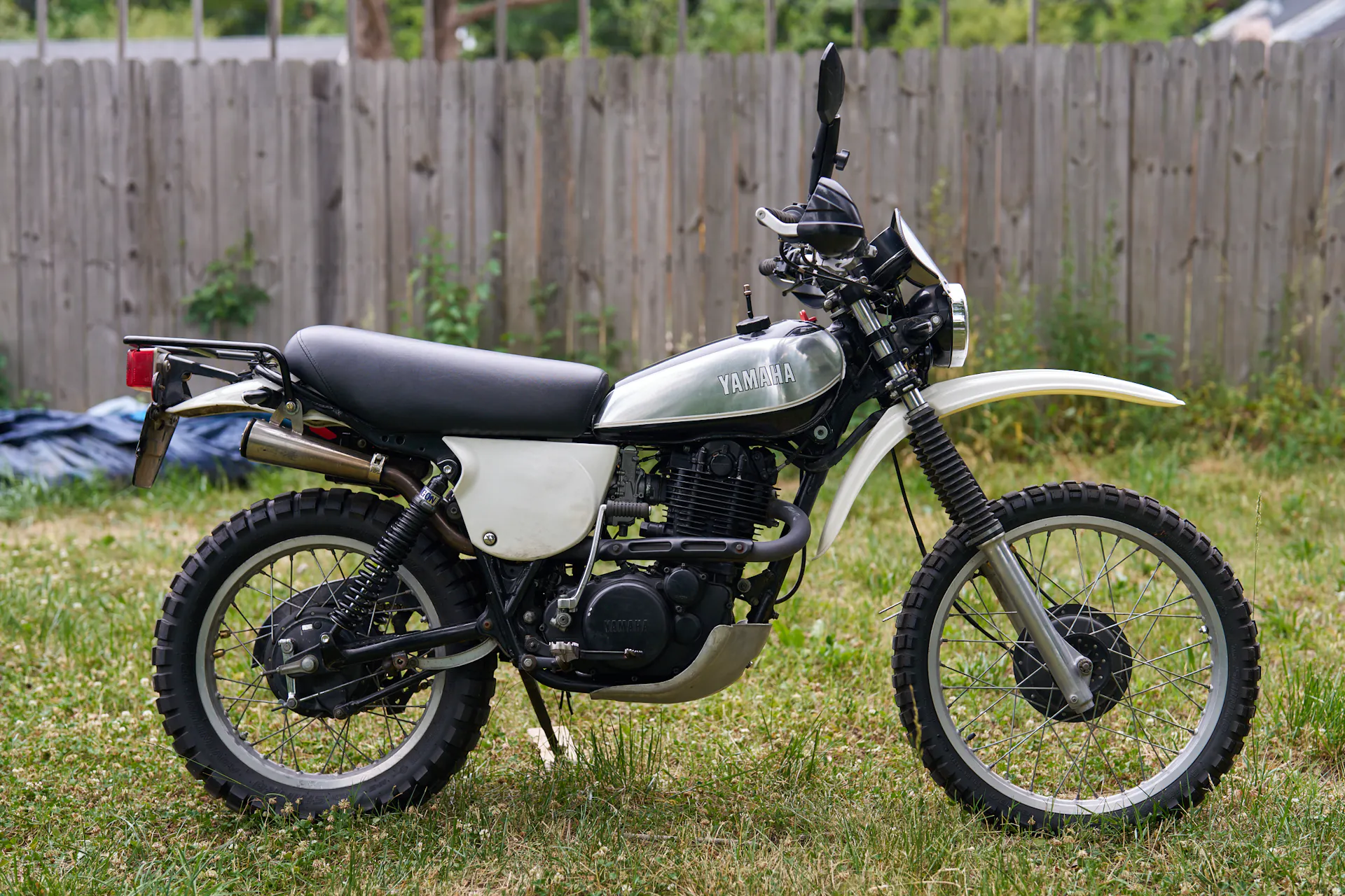 1980 Yamaha XT500 right profile