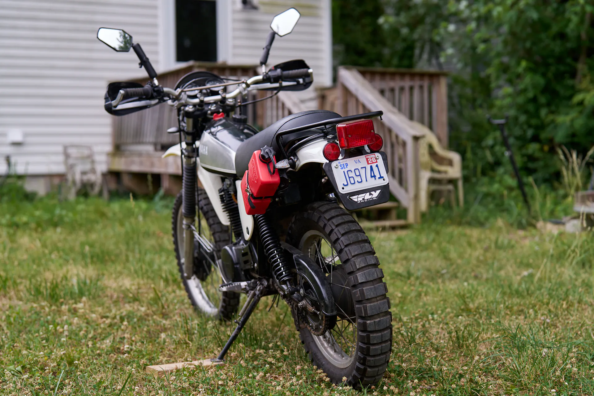 1980 Yamaha XT500 left rear 3/4 steep