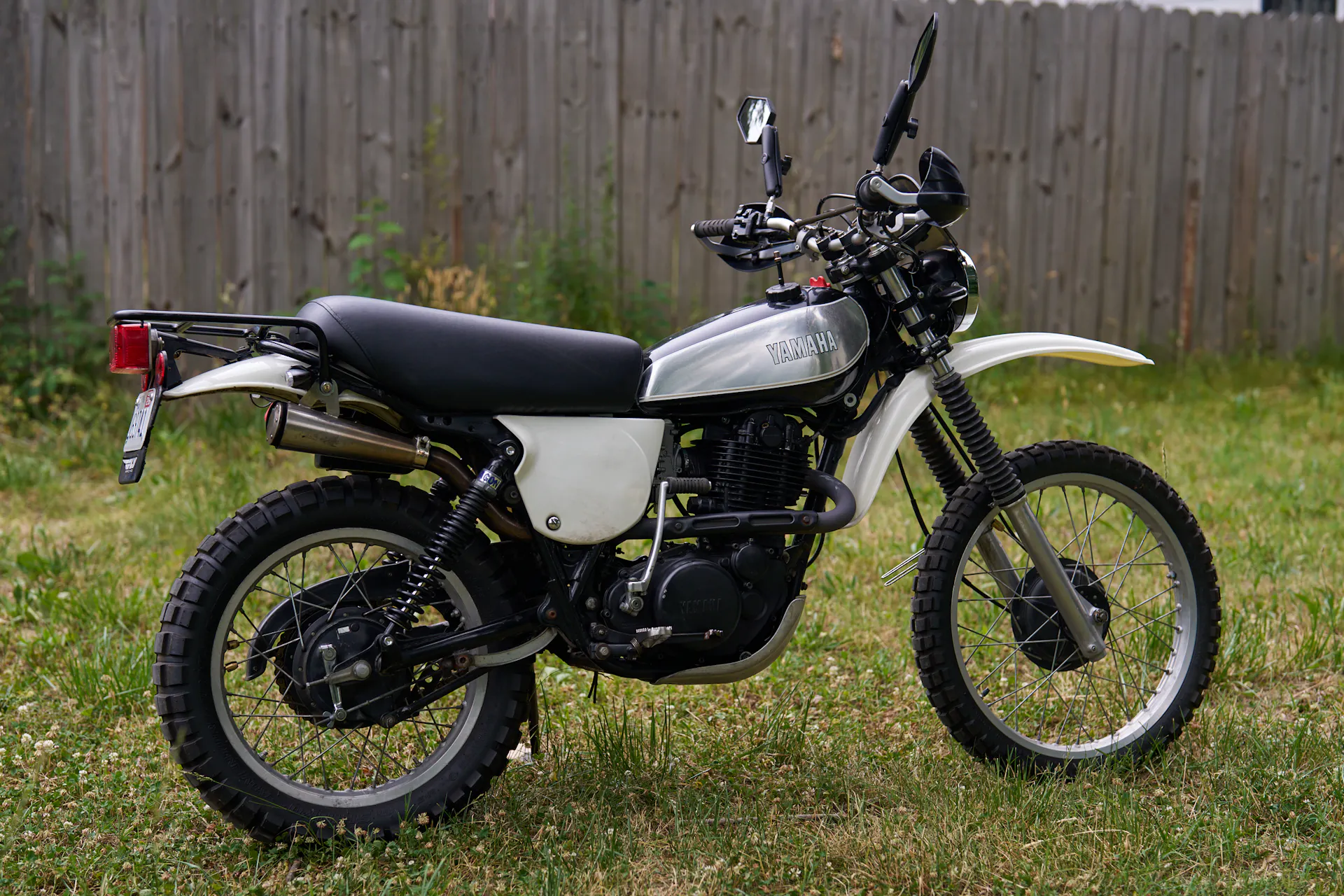 1980 Yamaha XT500 right side rear angle