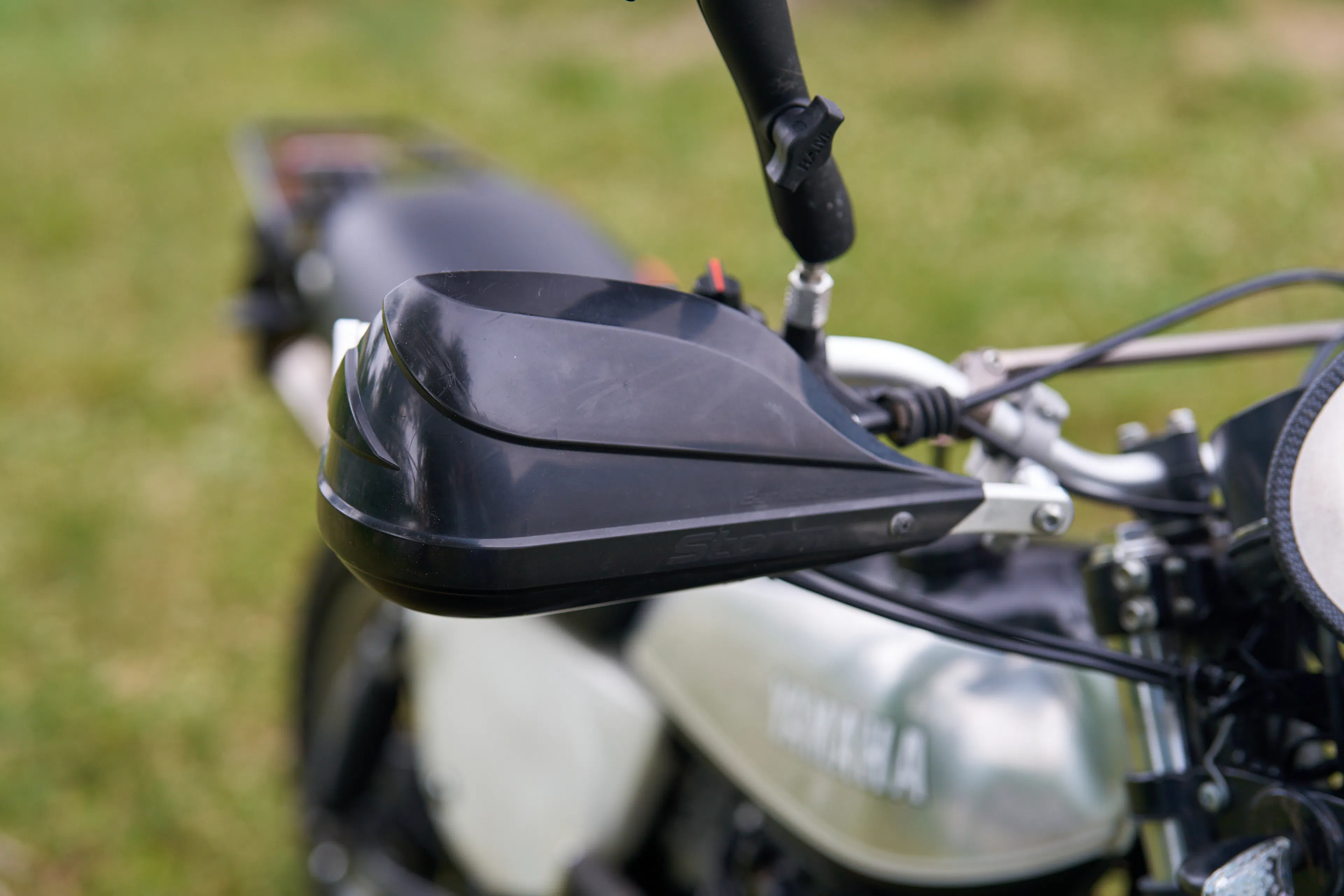 1980 Yamaha XT500 right hand guard