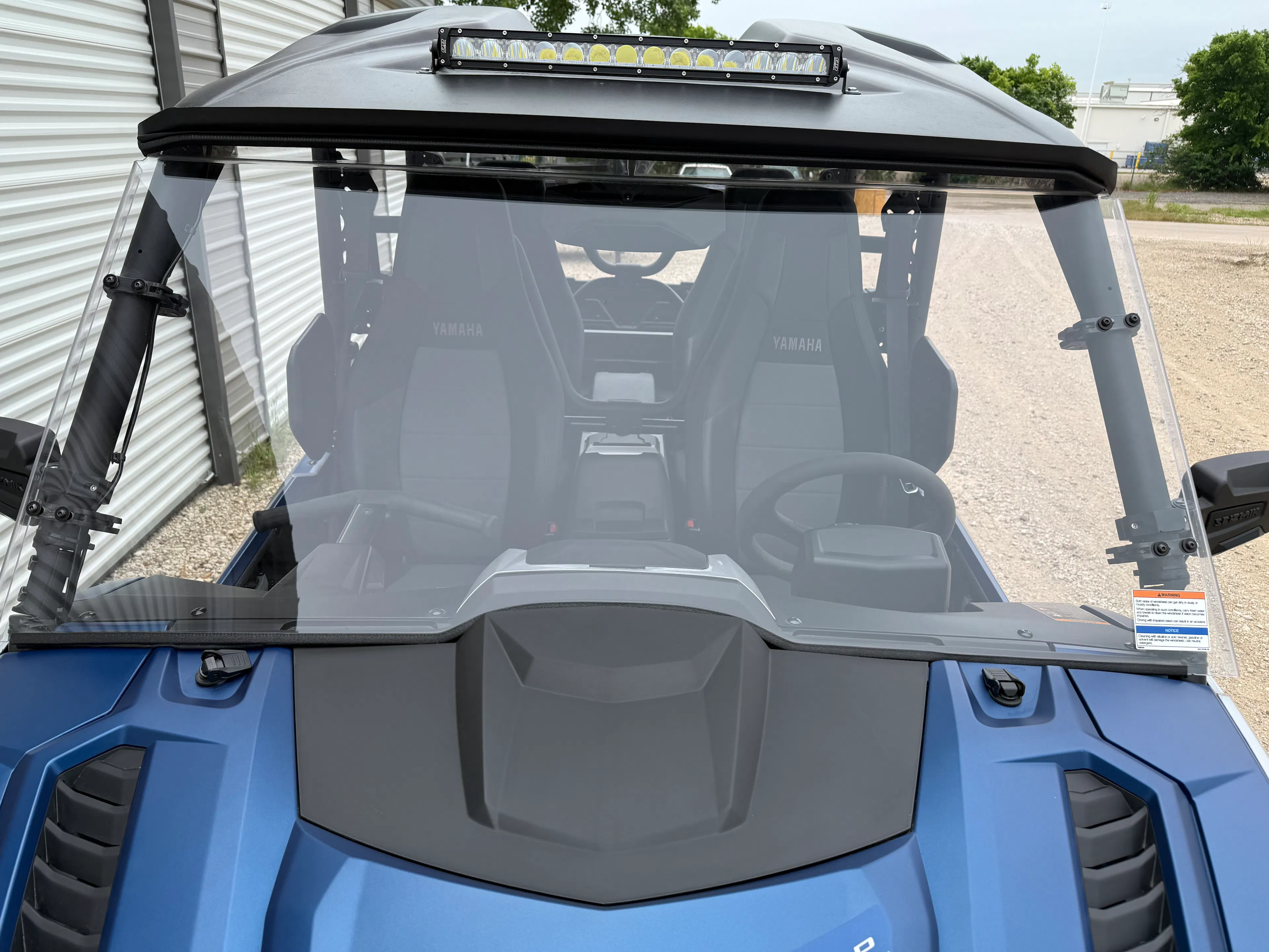 2025 Yamaha RMAX4 1000 windshield 