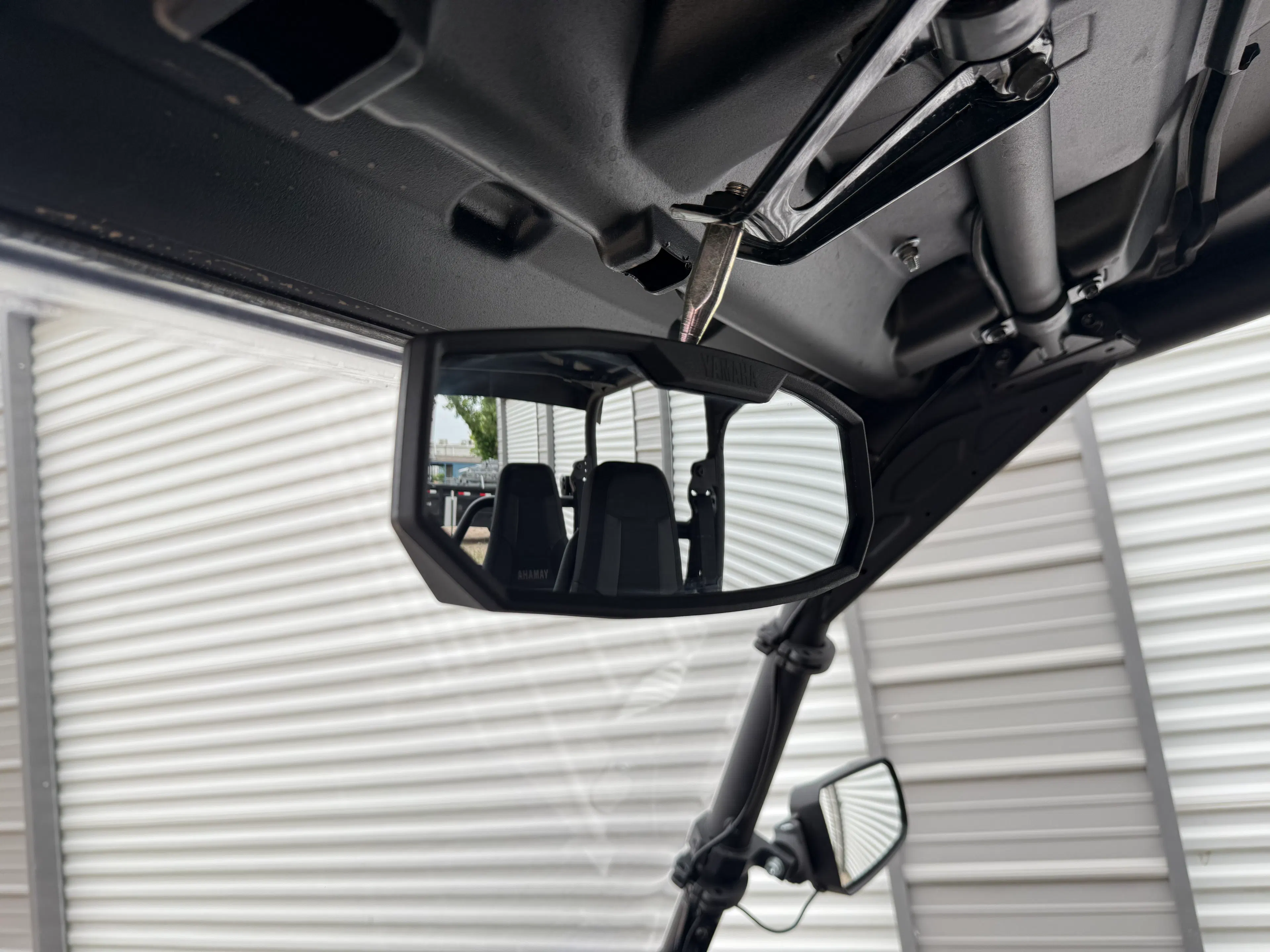 2025 Yamaha RMAX4 1000 rearview