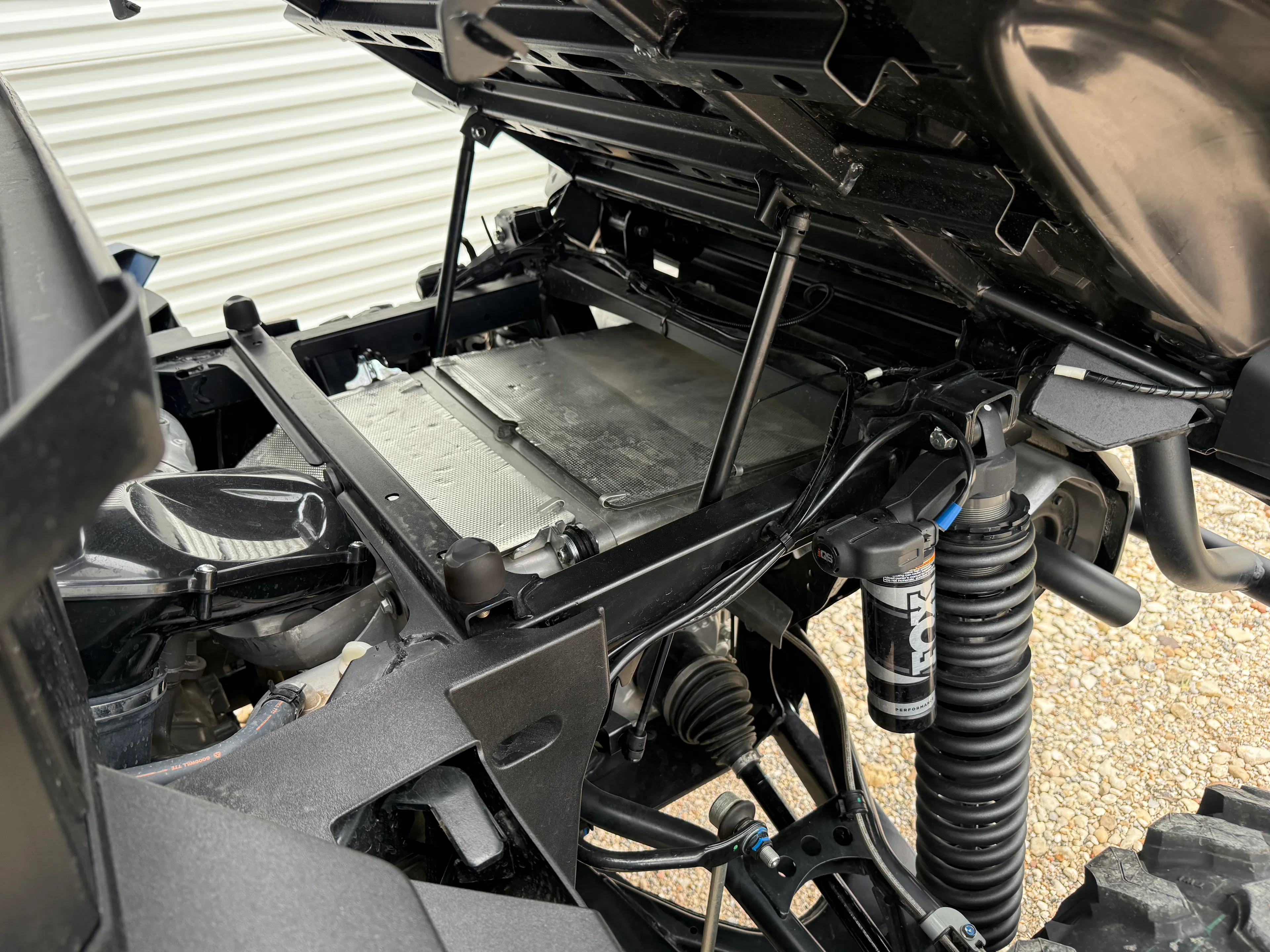 2025 Yamaha RMAX4 1000 under bed