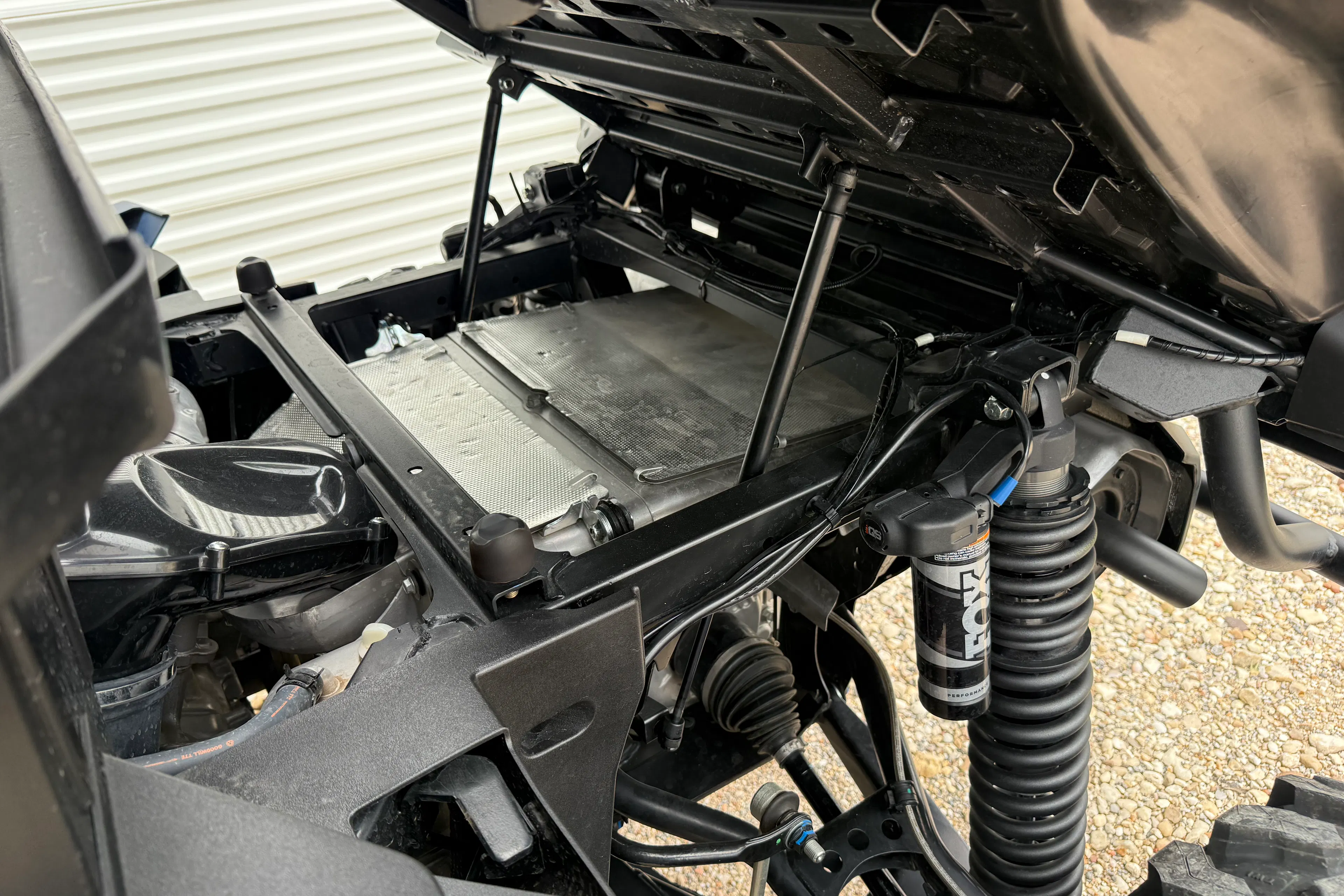 2025 Yamaha RMAX4 1000 under bed
