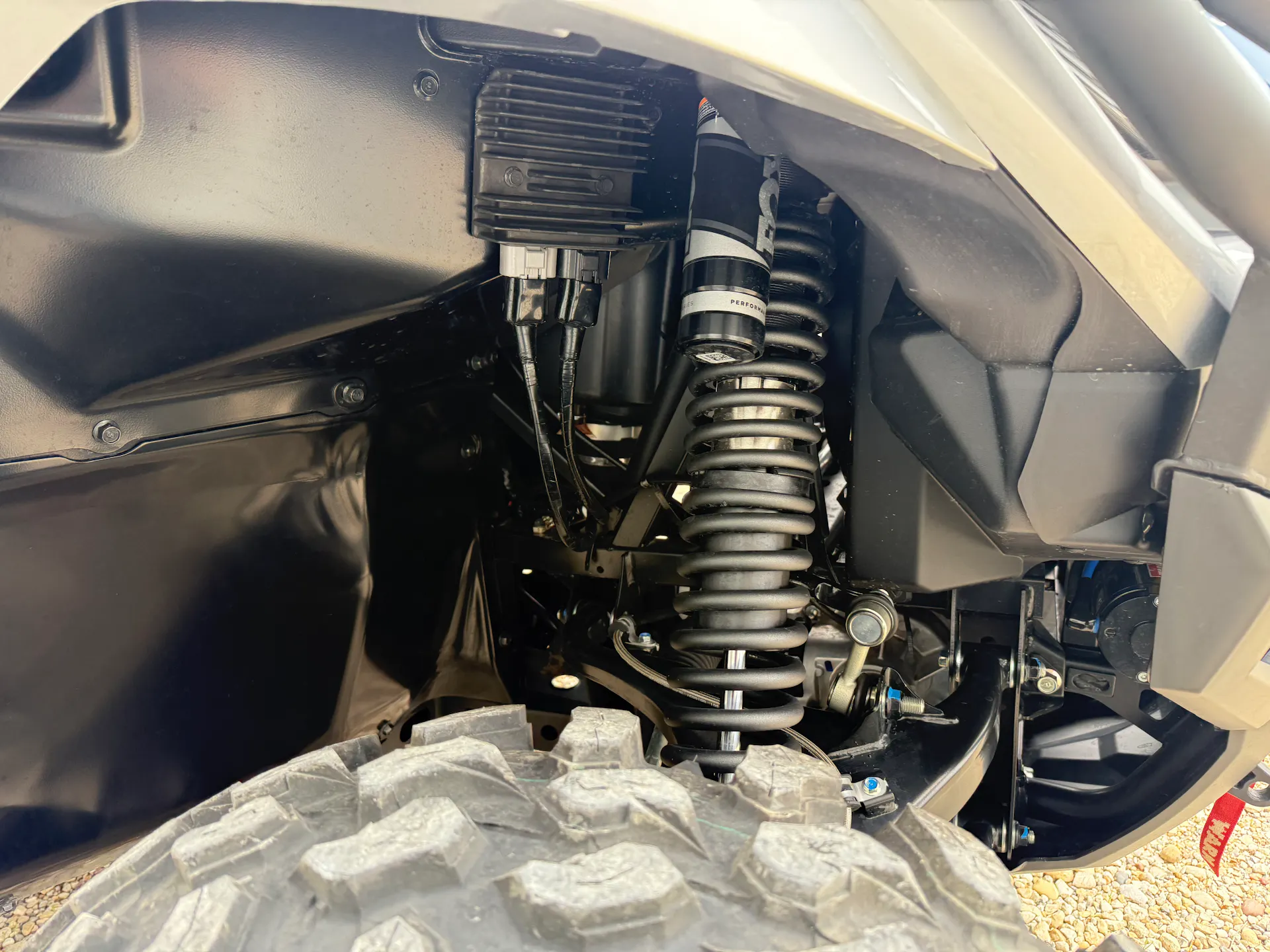 2025 Yamaha RMAX4 1000 front shock 