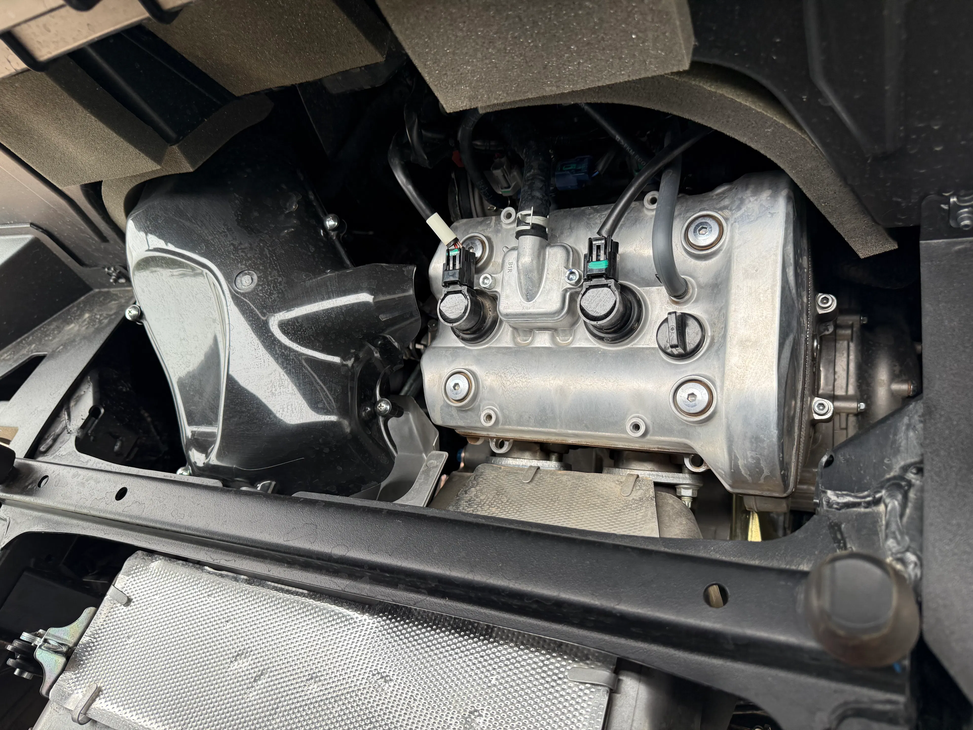 2025 Yamaha RMAX4 1000 engine