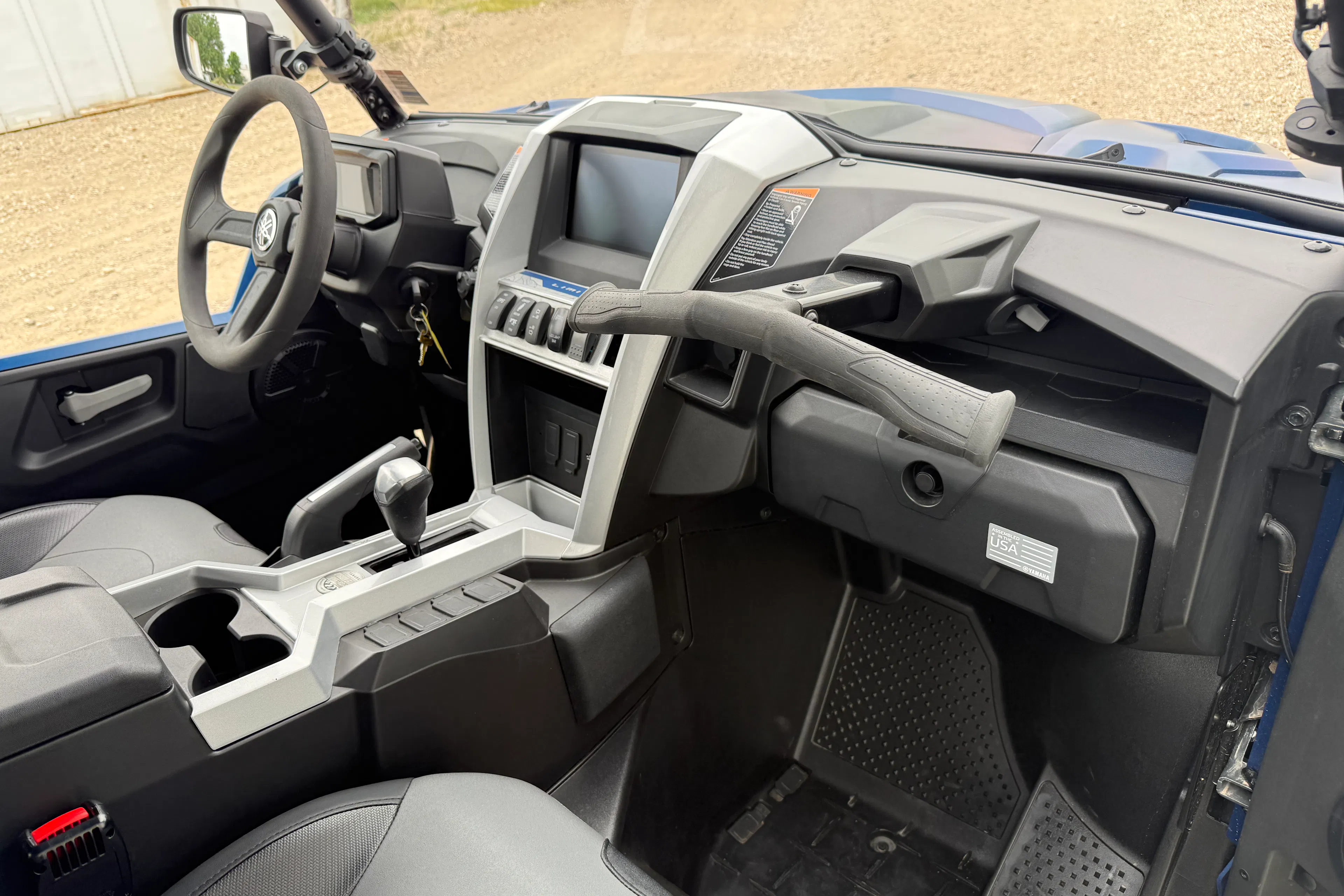 2025 Yamaha RMAX4 1000 front dash passenger