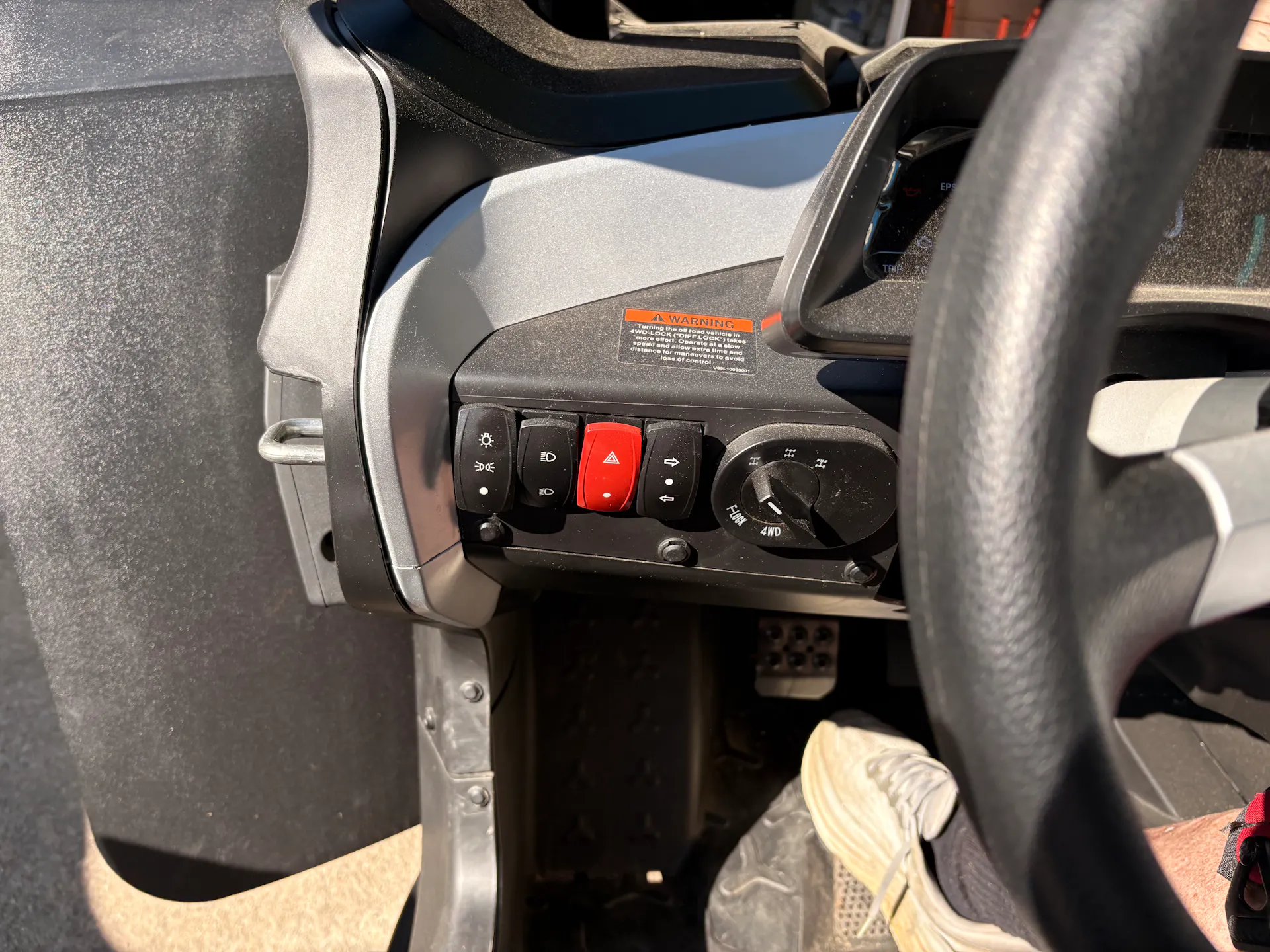 2024 Segway Villain switches
