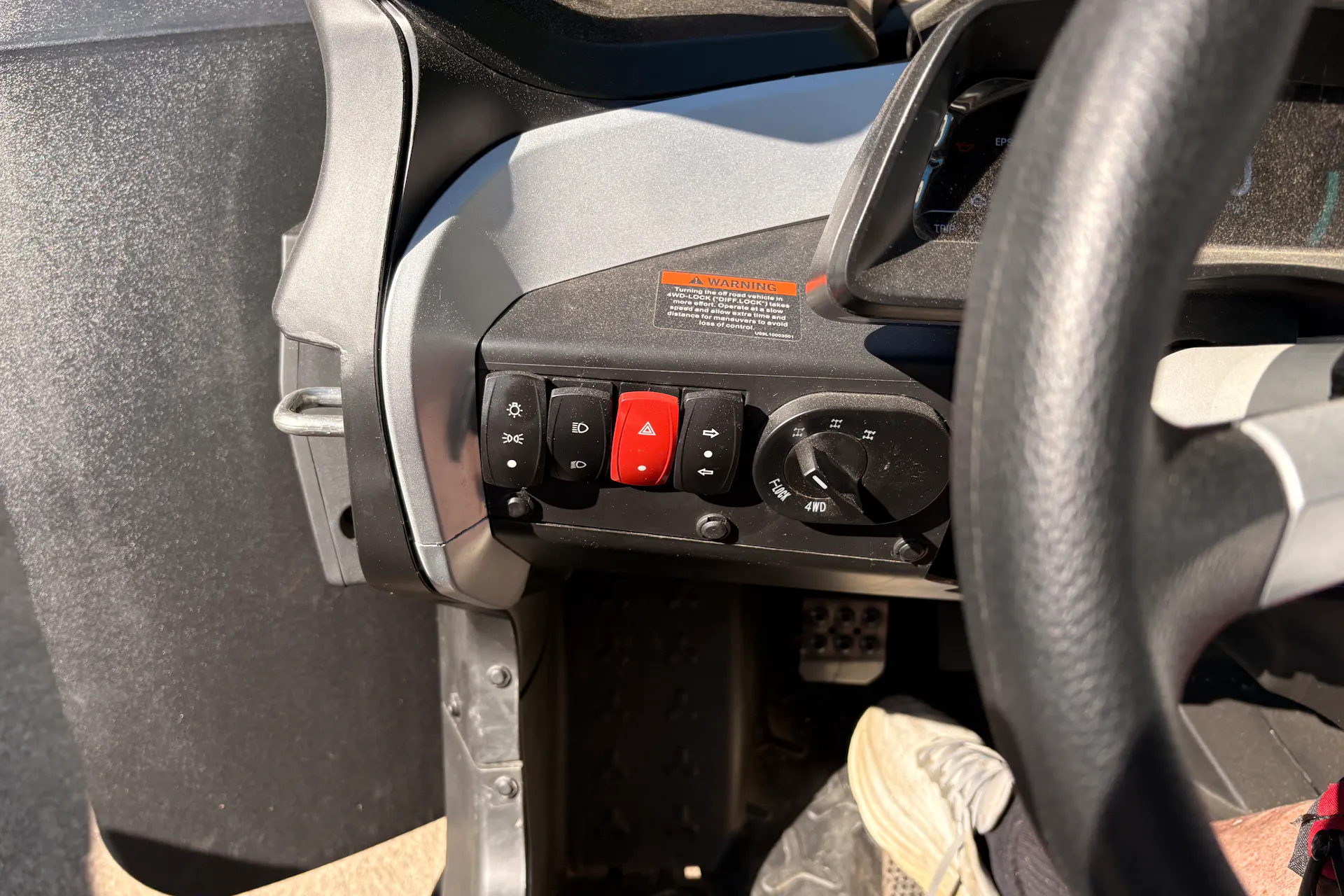 2024 Segway Villain switches