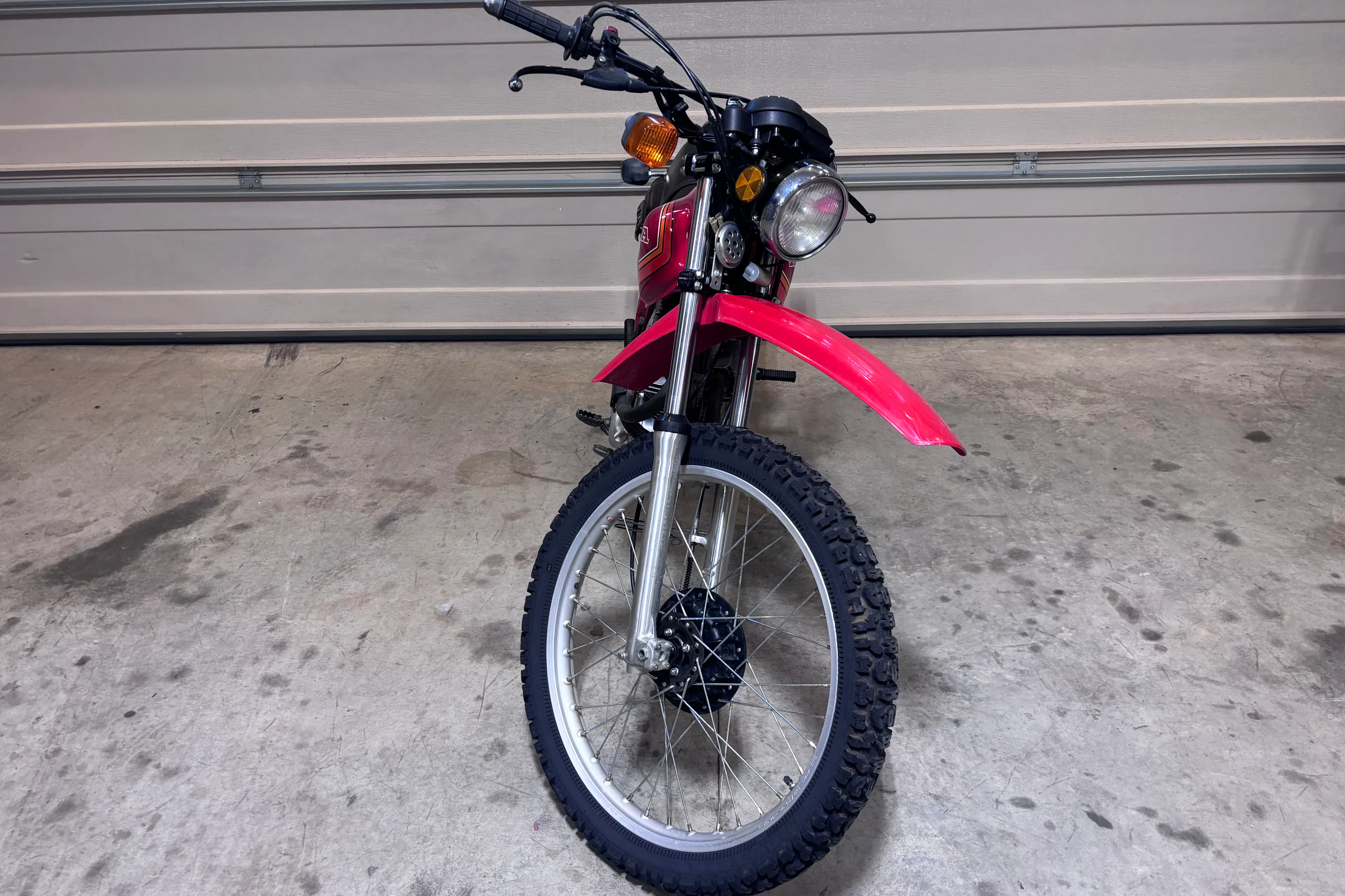 1980 Honda XL500S front bars left