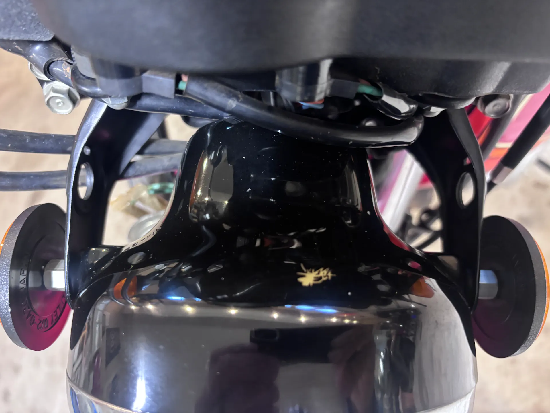 1980 Honda XL500S headlight bucket