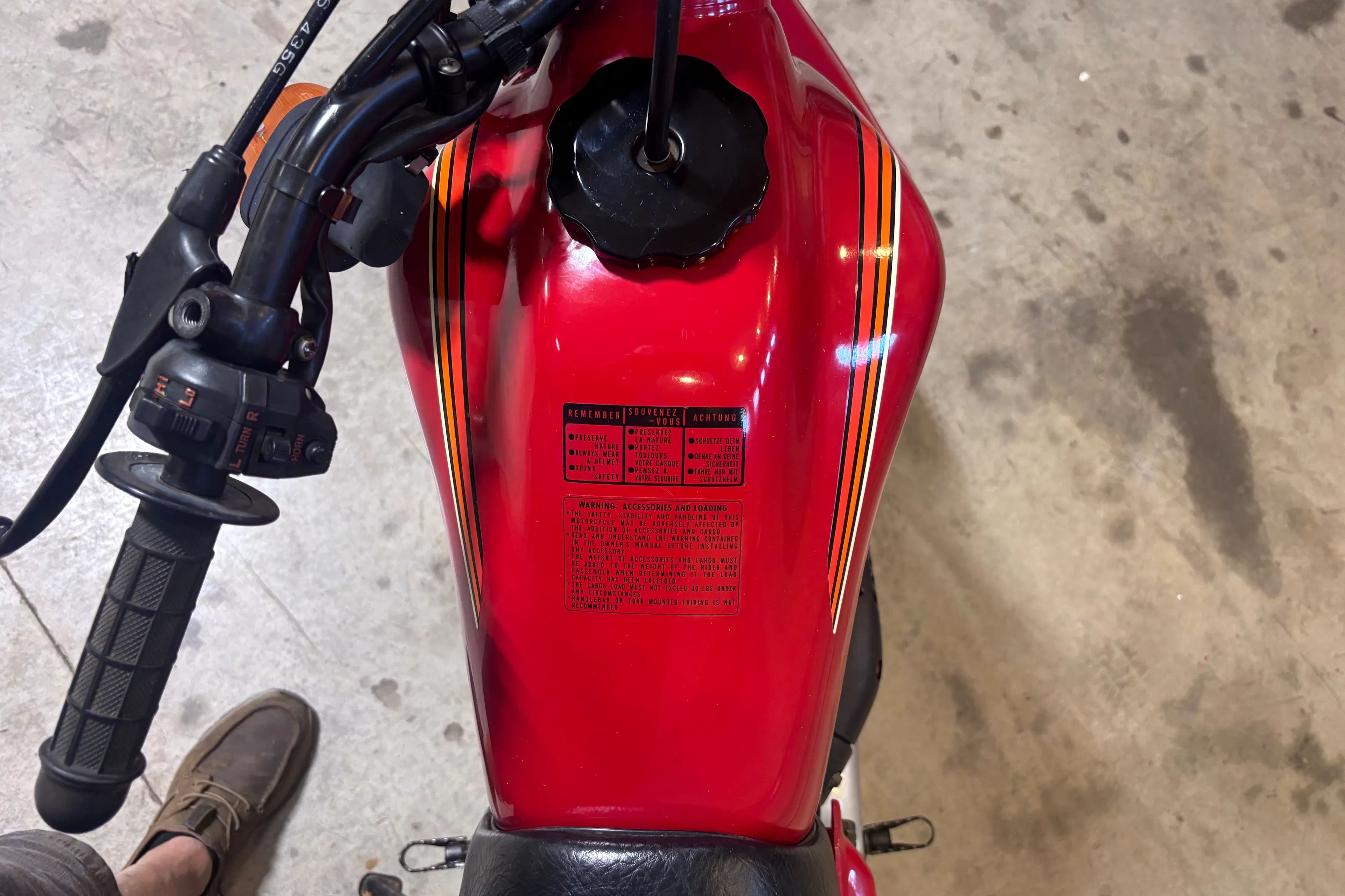 1980 Honda XL500S tank top 2