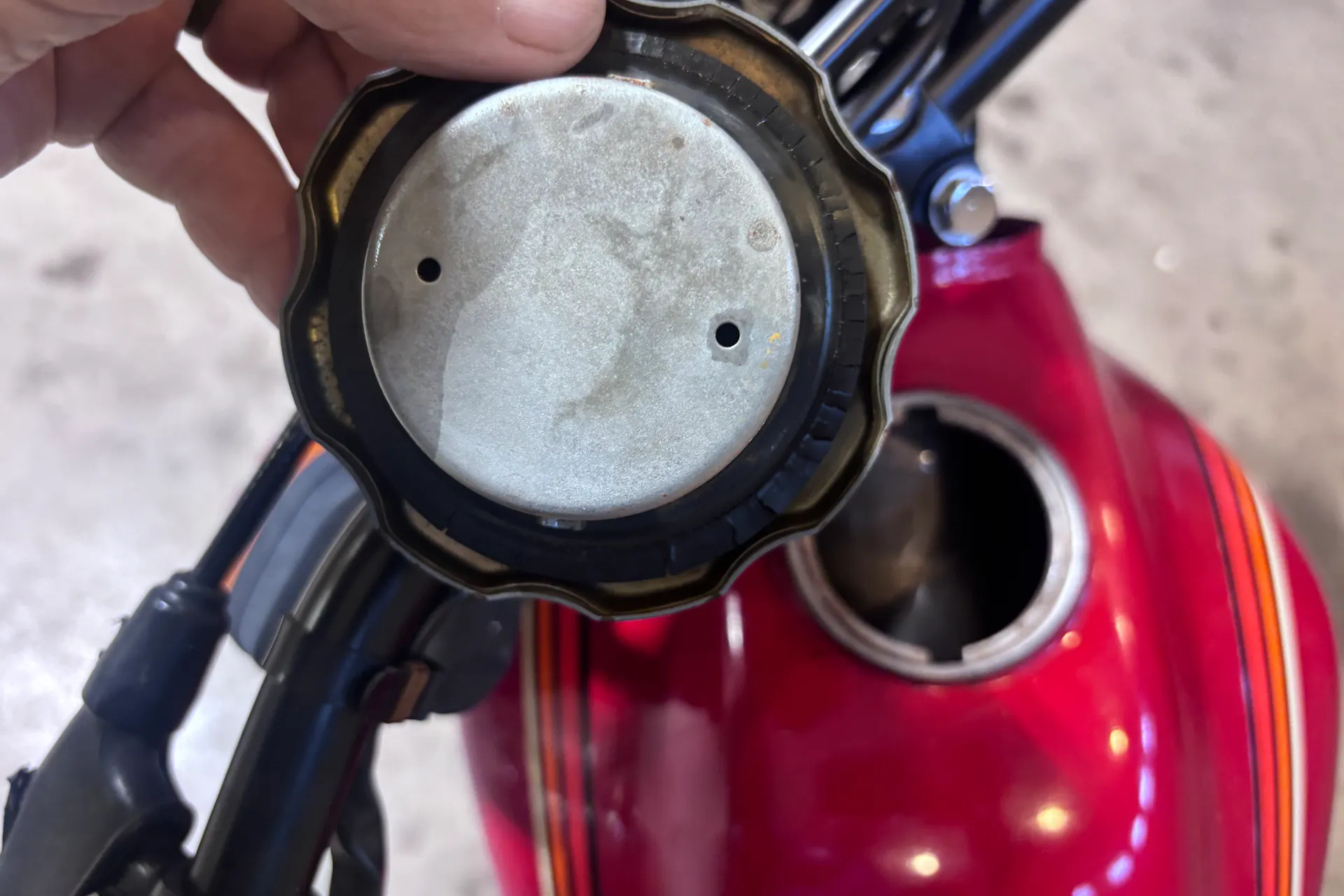 1980 Honda XL500S gas cap