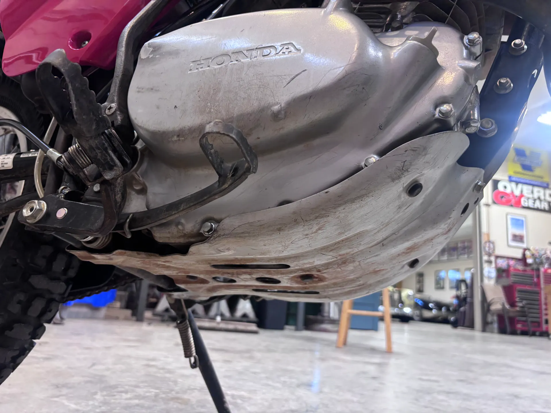1980 Honda XL500S engine case/skidplate