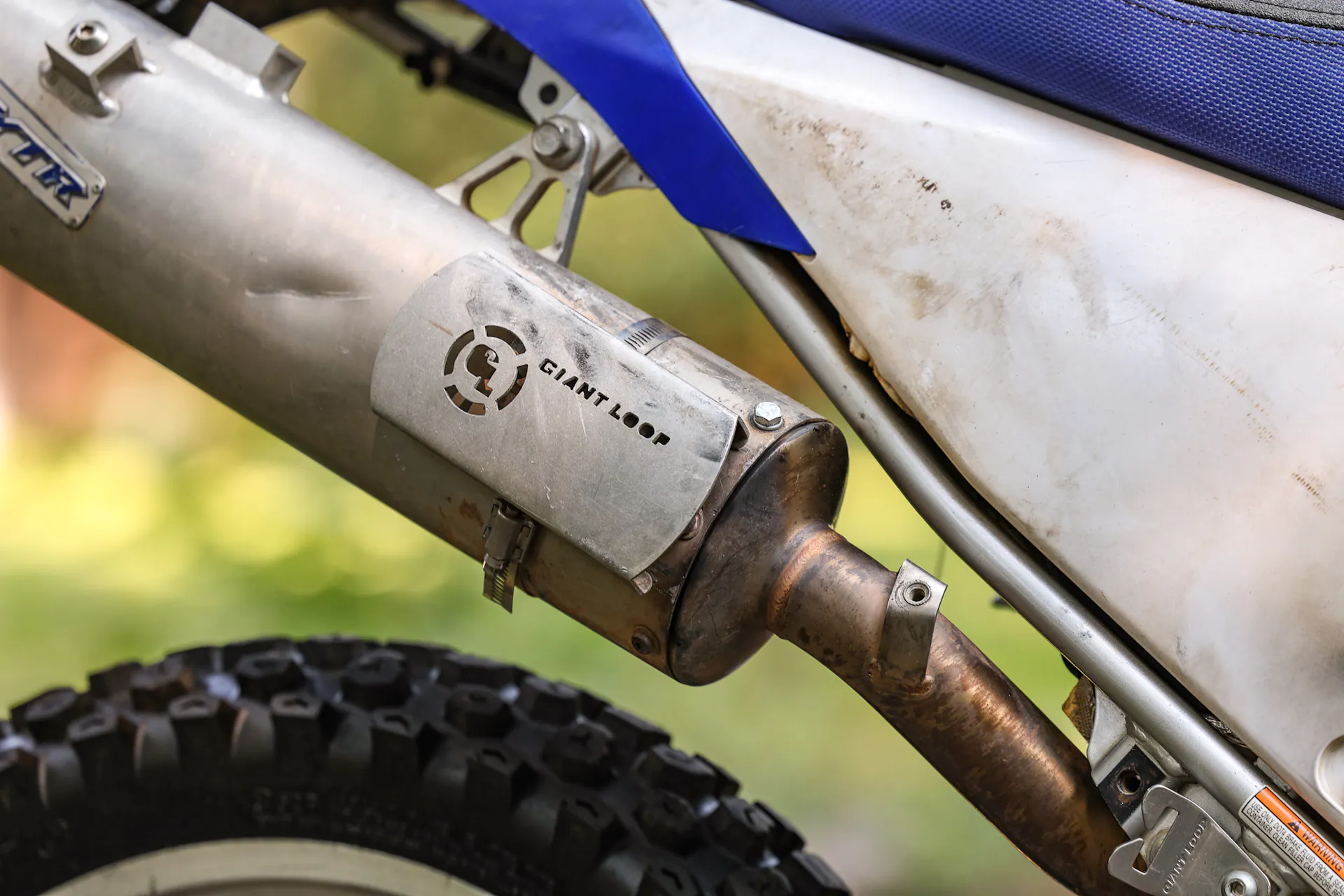2008 Yamaha WR250R Giant Loop shield