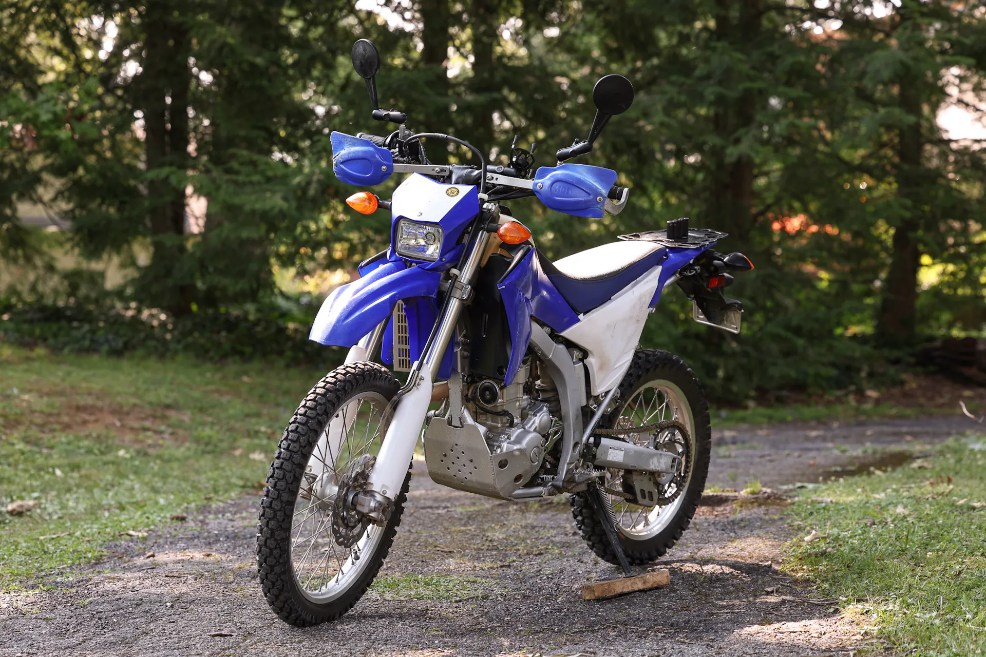 2008 Yamaha WR250R front left 3/4