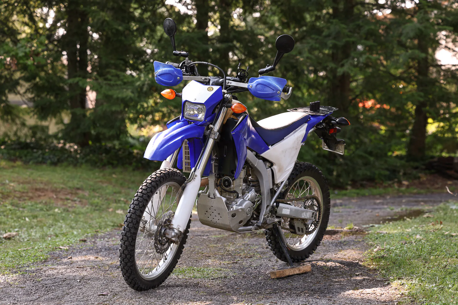 2008 Yamaha WR250R front left 3/4
