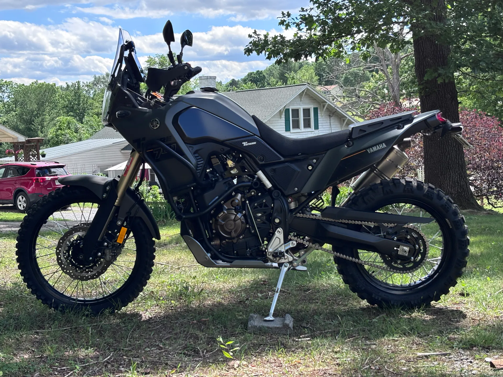 2024 Yamaha Tenere 700 left side