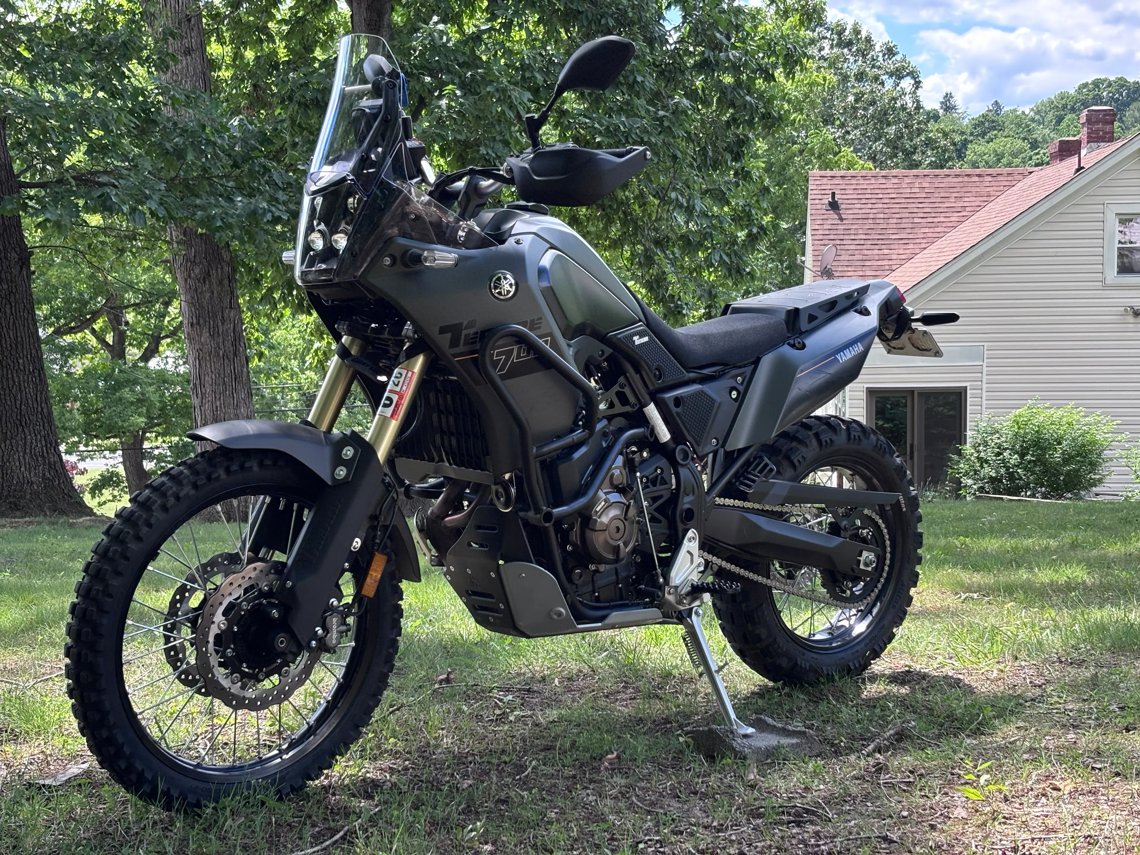2024 Yamaha Tenere 700 left front 3/4
