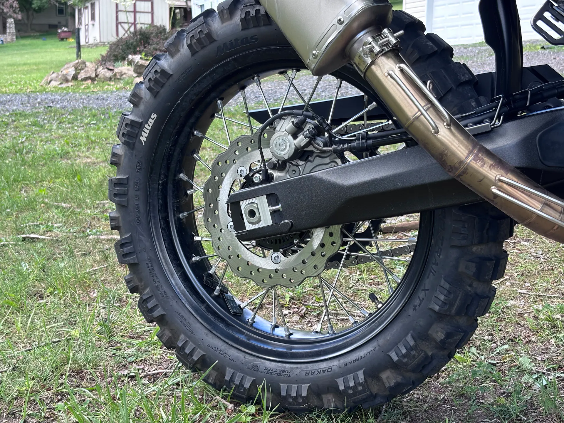 2024 Yamaha Tenere 700 rear tire front 3/4 right
