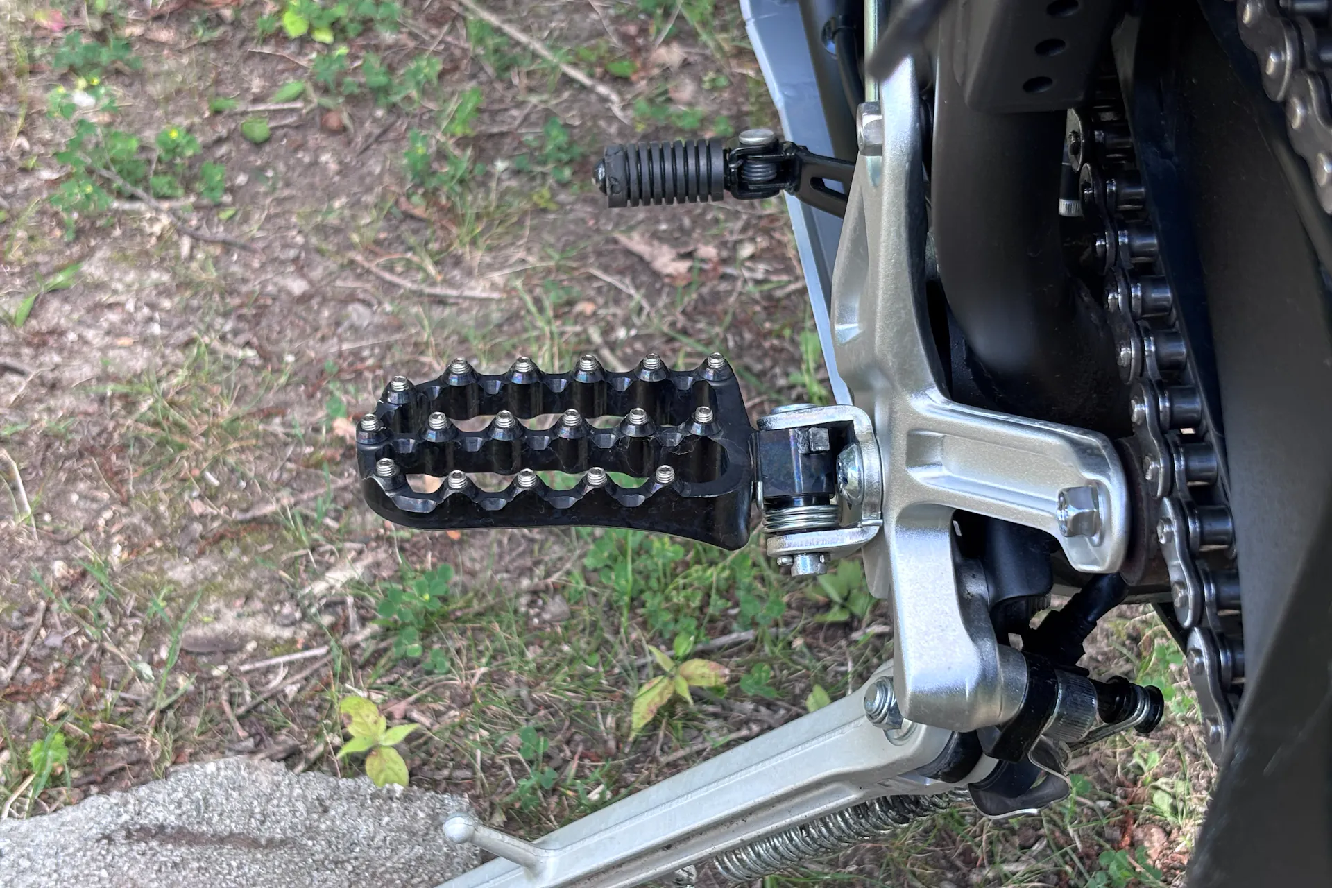2024 Yamaha Tenere 700 left footpeg rear