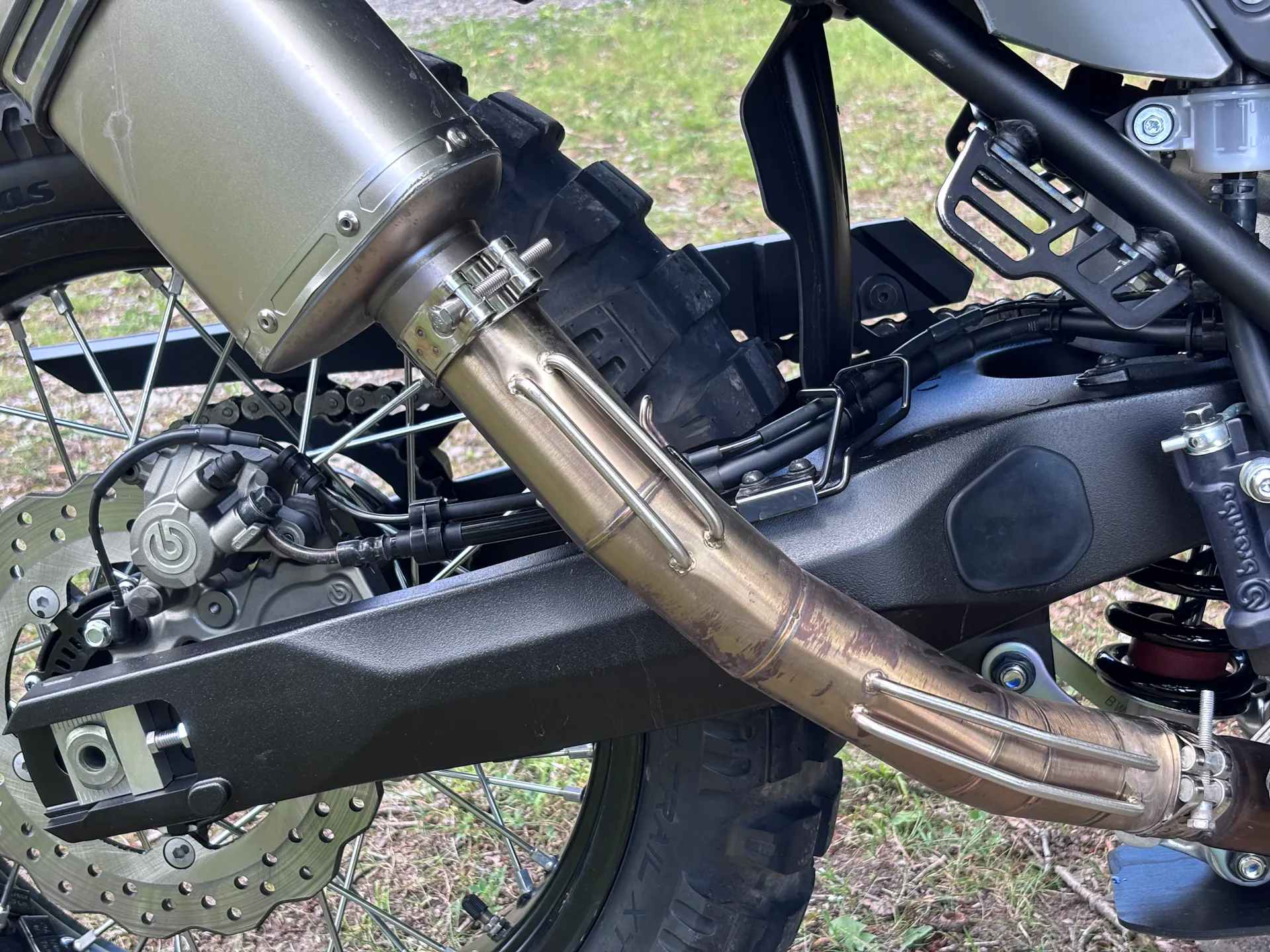 2024 Yamaha Tenere 700 midpipe