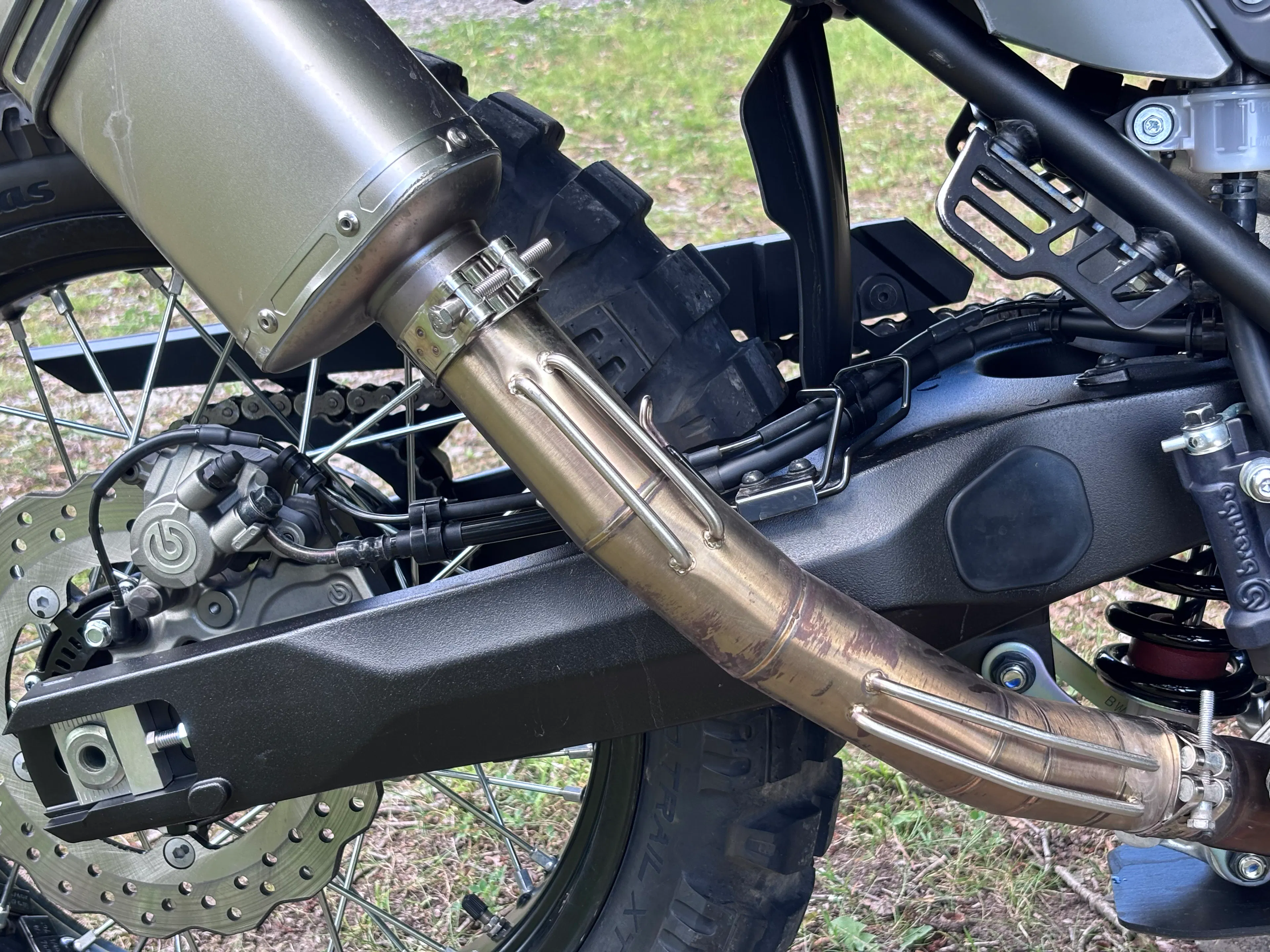 2024 Yamaha Tenere 700 midpipe