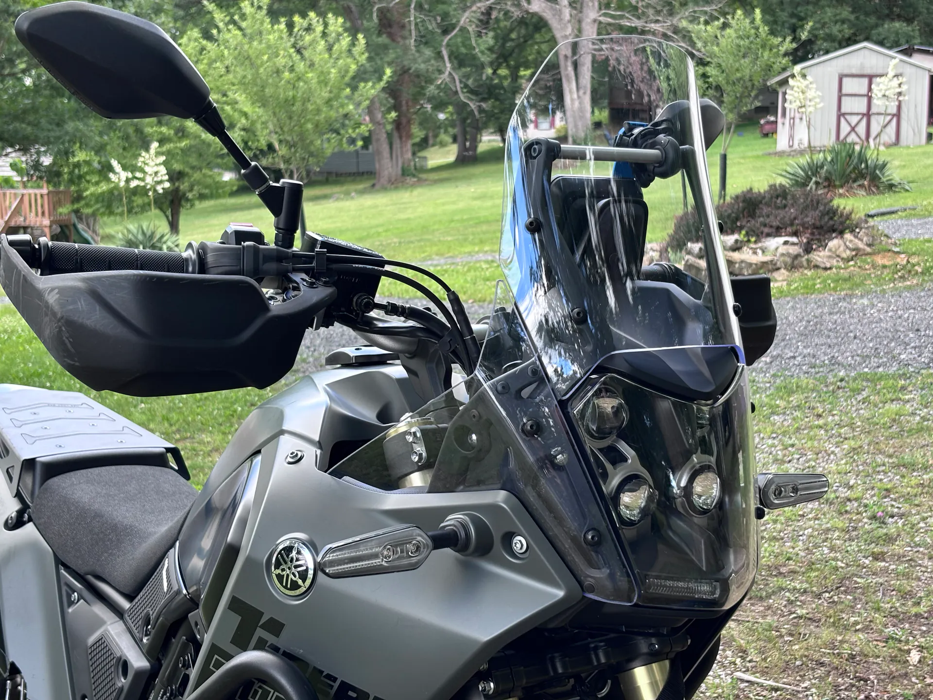 2024 Yamaha Tenere 700 left side windshield front