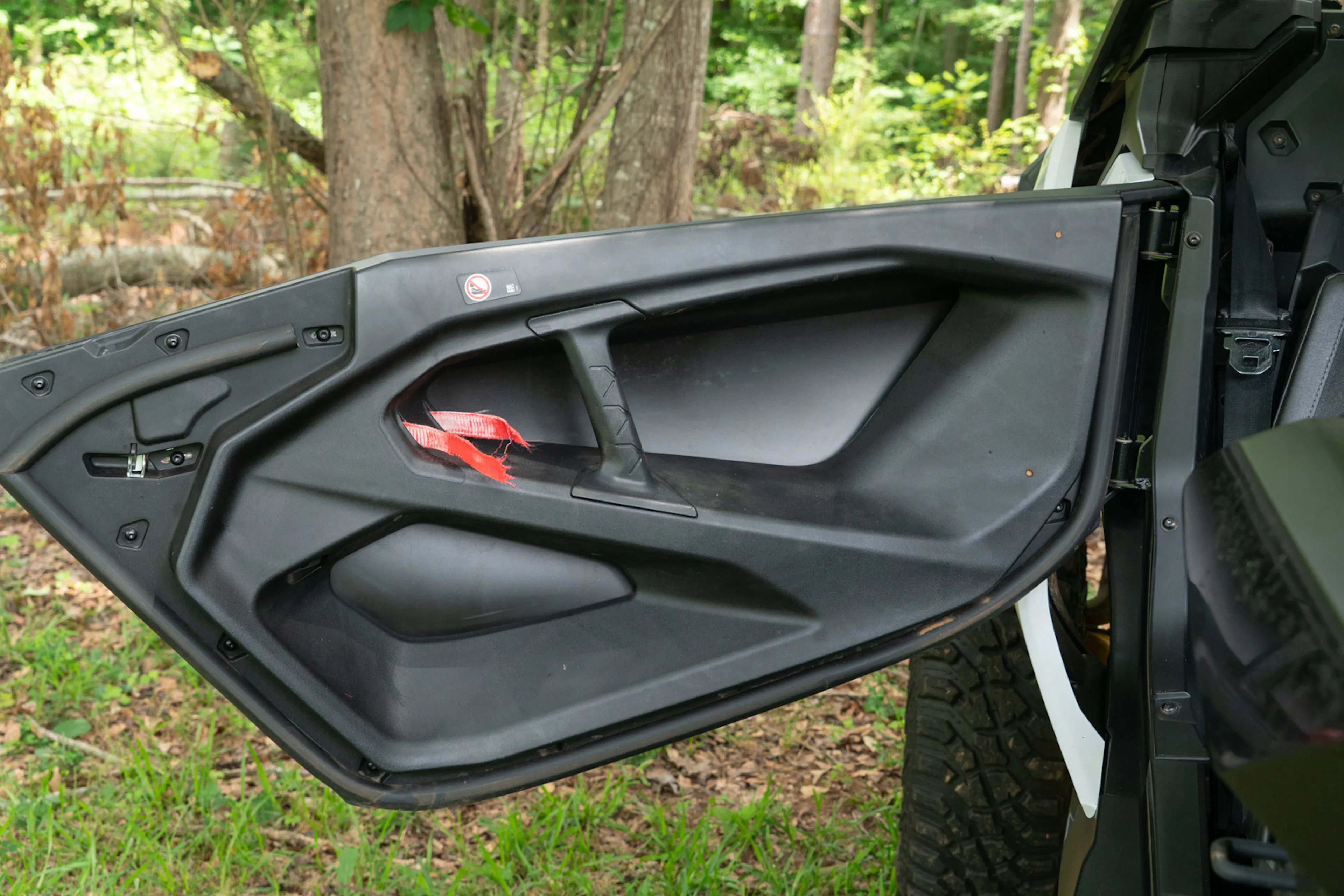 2024 Can-Am Maverick R passenger door inside