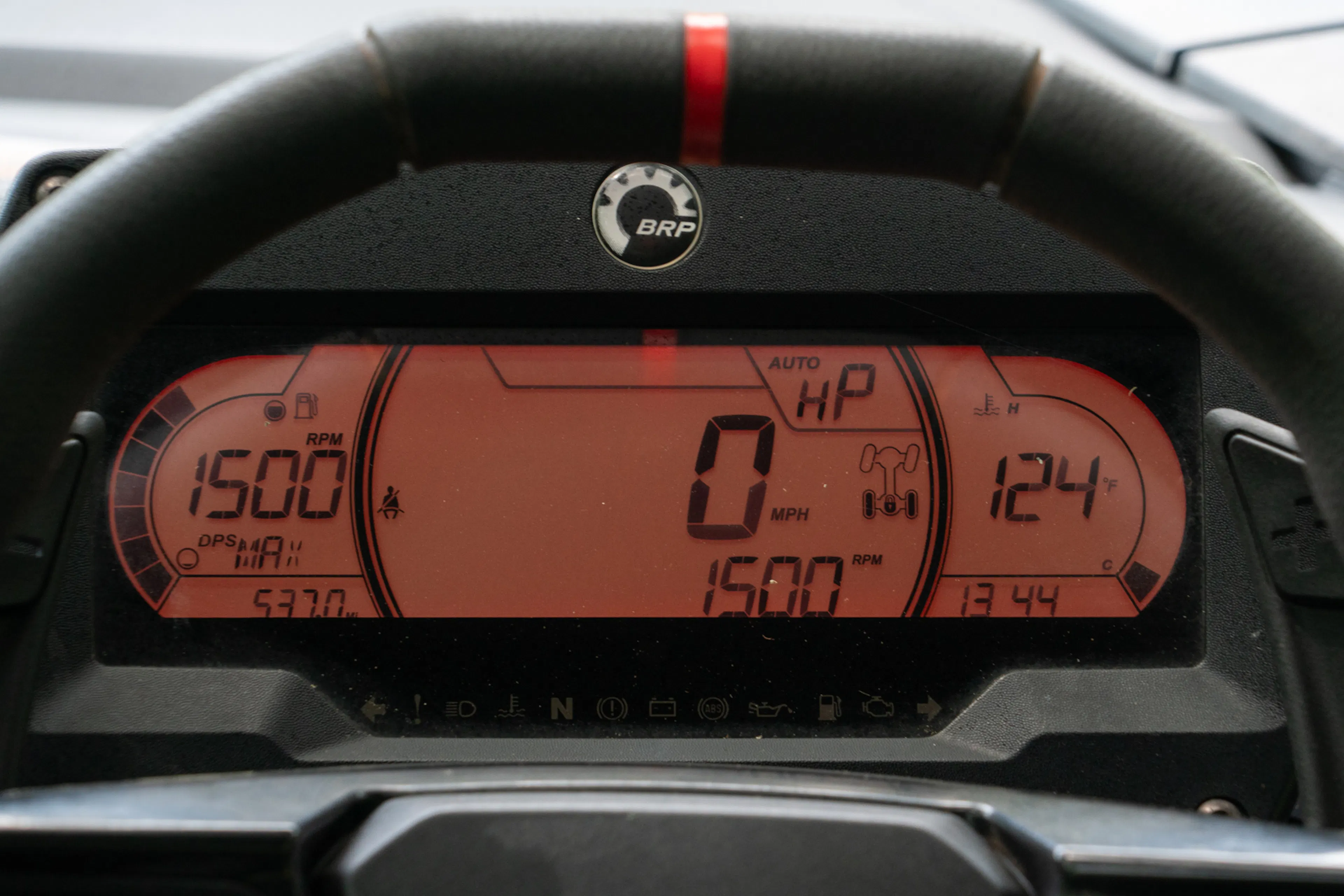 2024 Can-Am Maverick R gauges/odometer