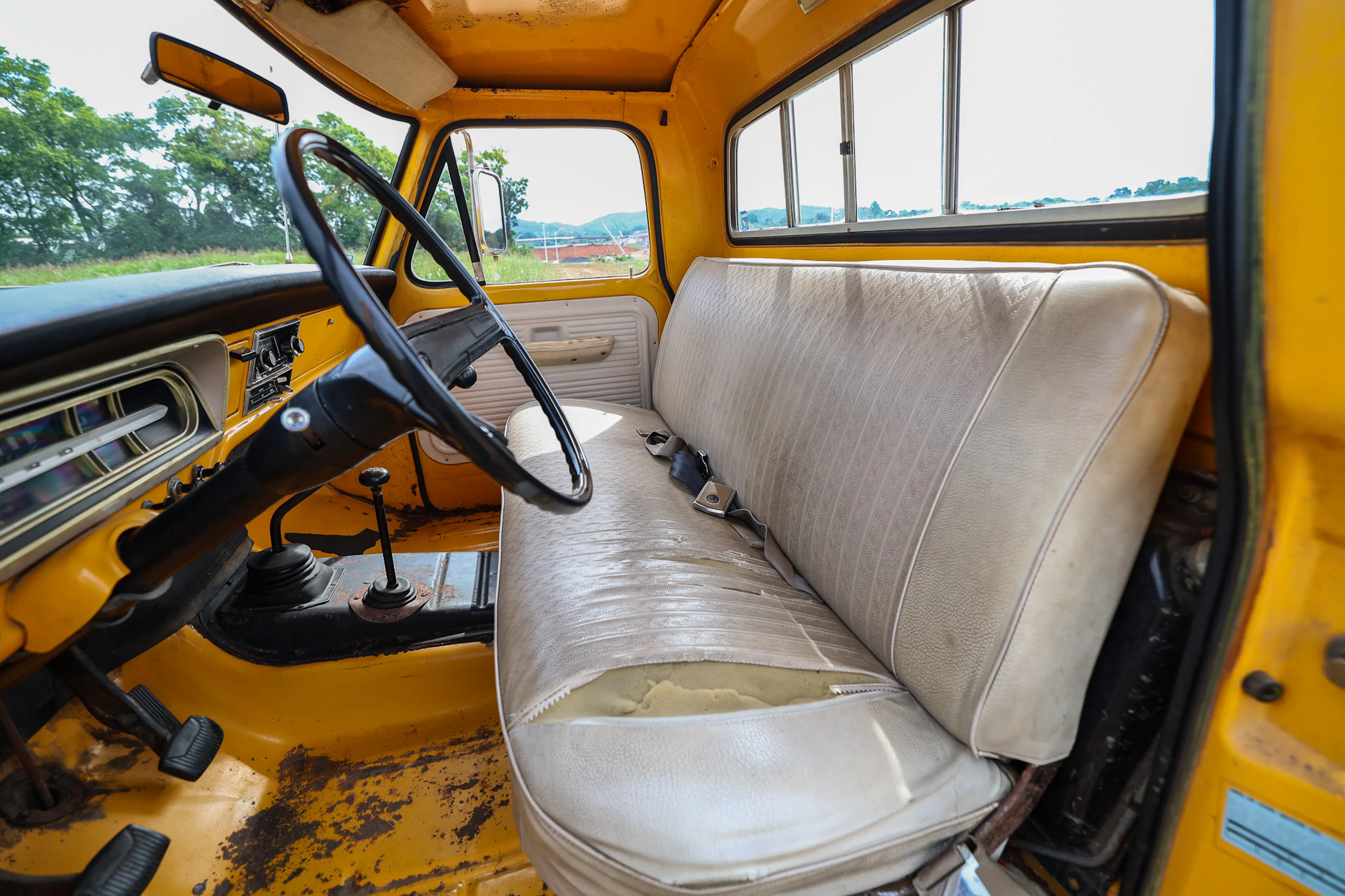 1971 Ford F-250 Custom Highboy seat