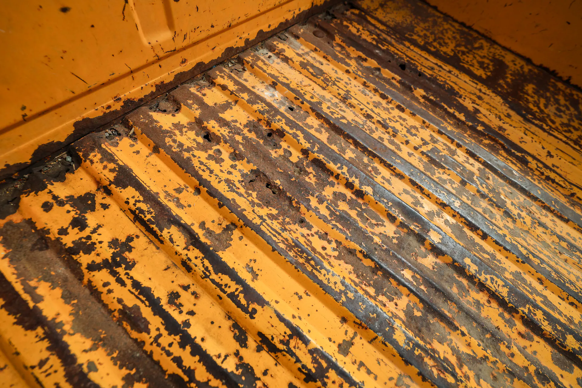 1971 Ford F-250 Custom Highboy bed rust near cab 2