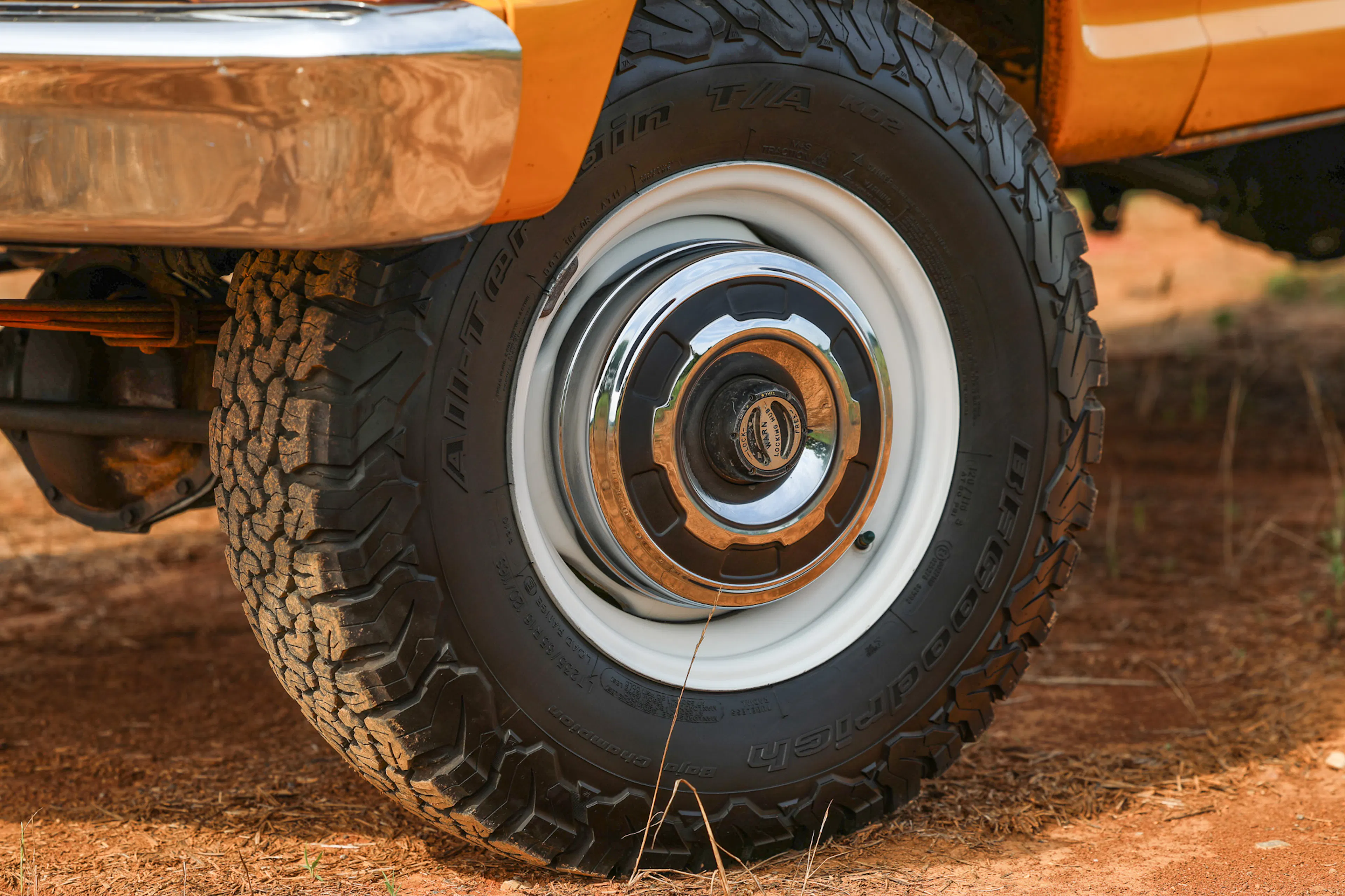 1971 Ford F-250 Custom Highboy driver front tire