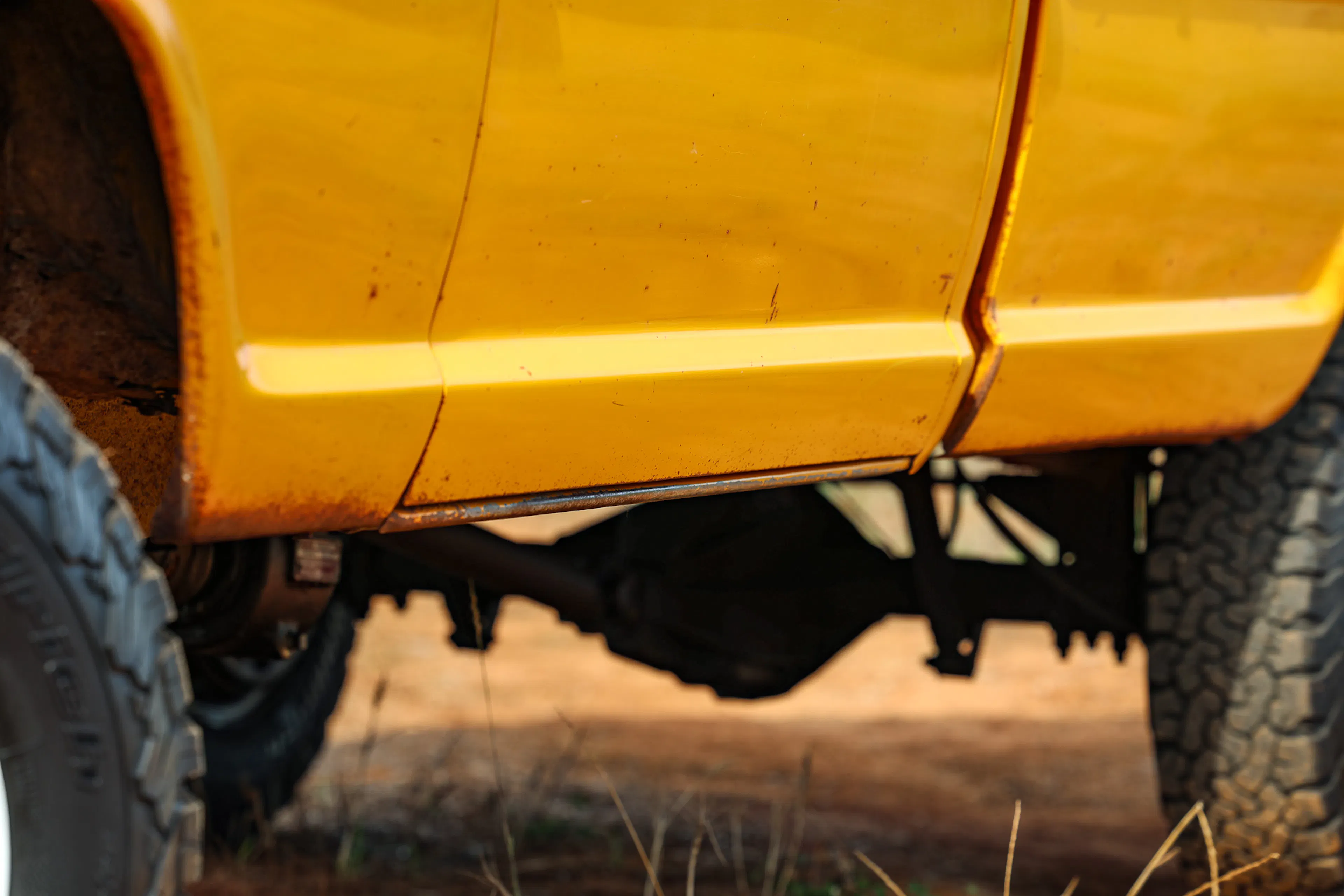 1971 Ford F-250 Custom Highboy driver rocker