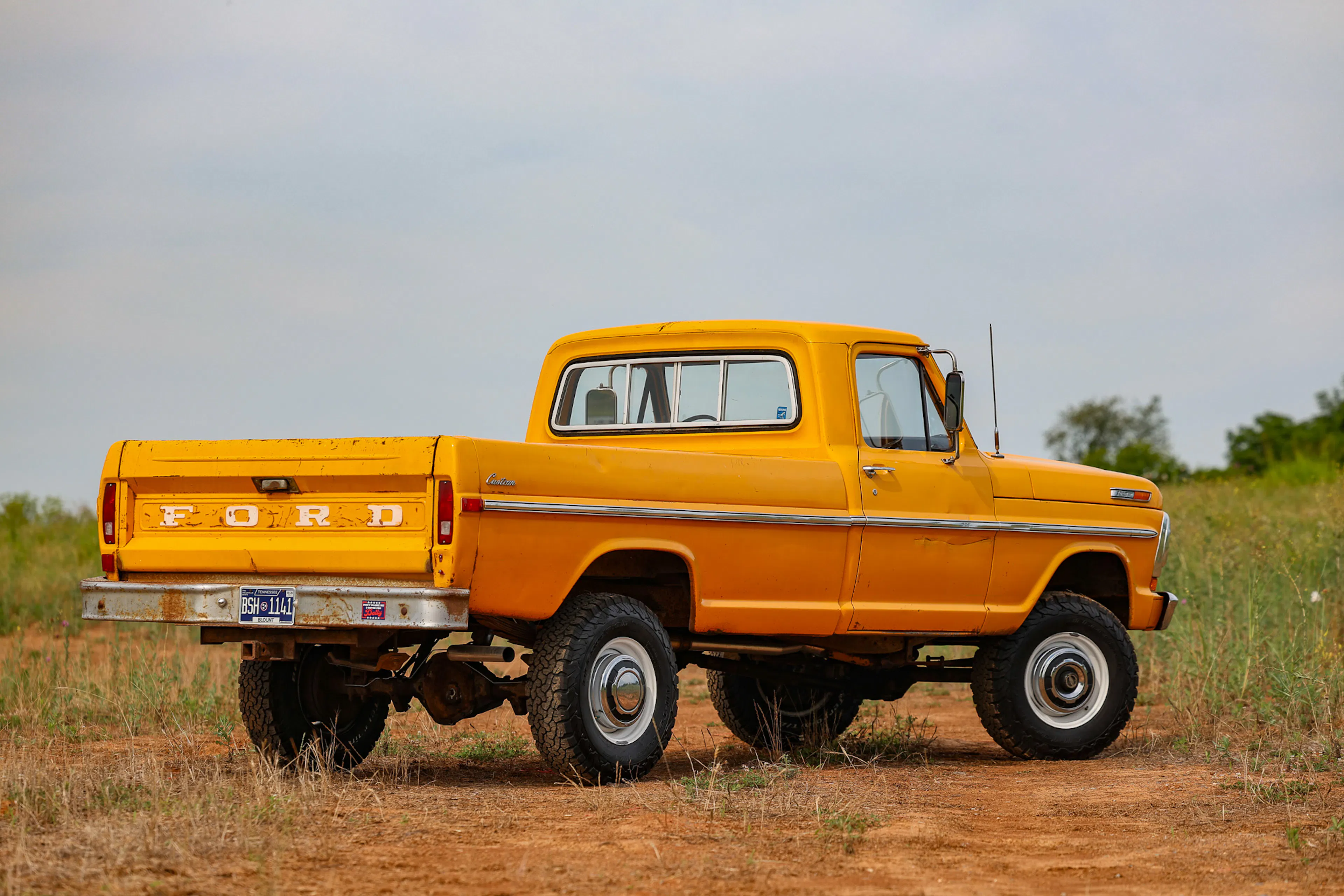 1971 Ford F-250 Custom Highboy passenger rear 3/4