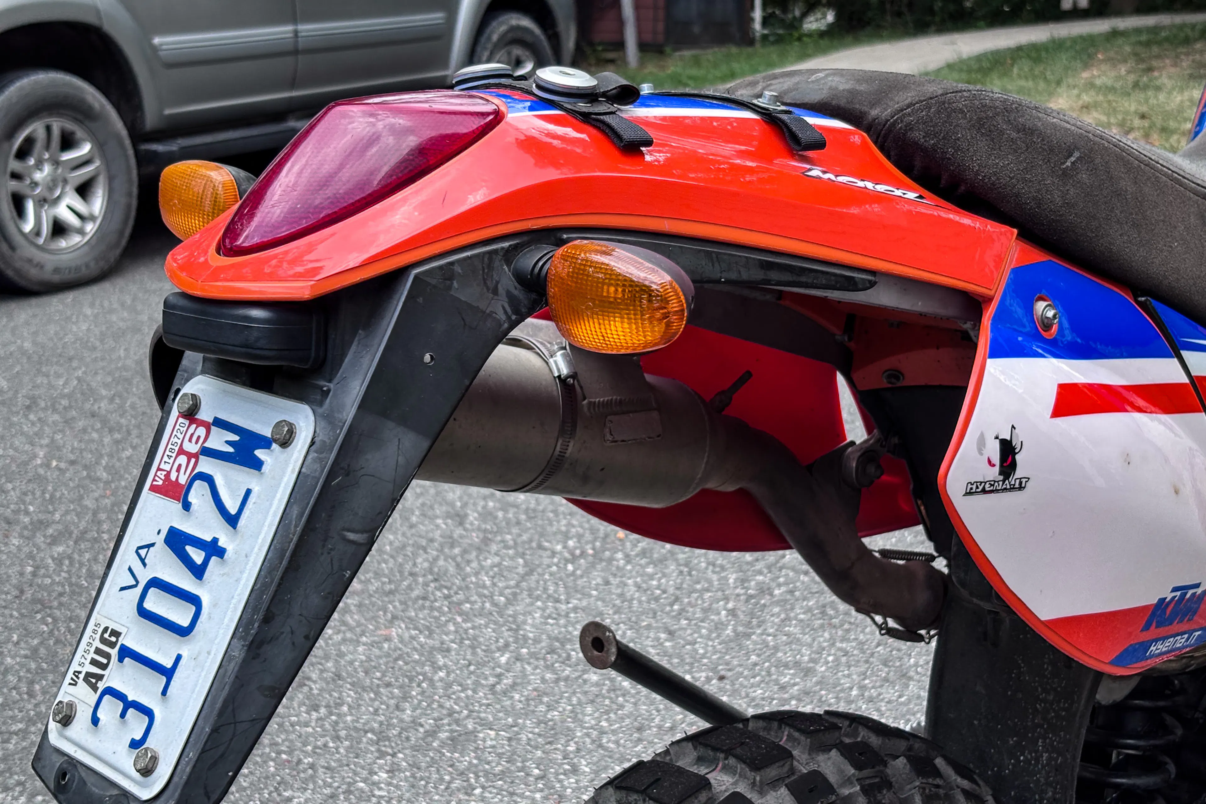 2001 KTM 640 Adventure right rear signal