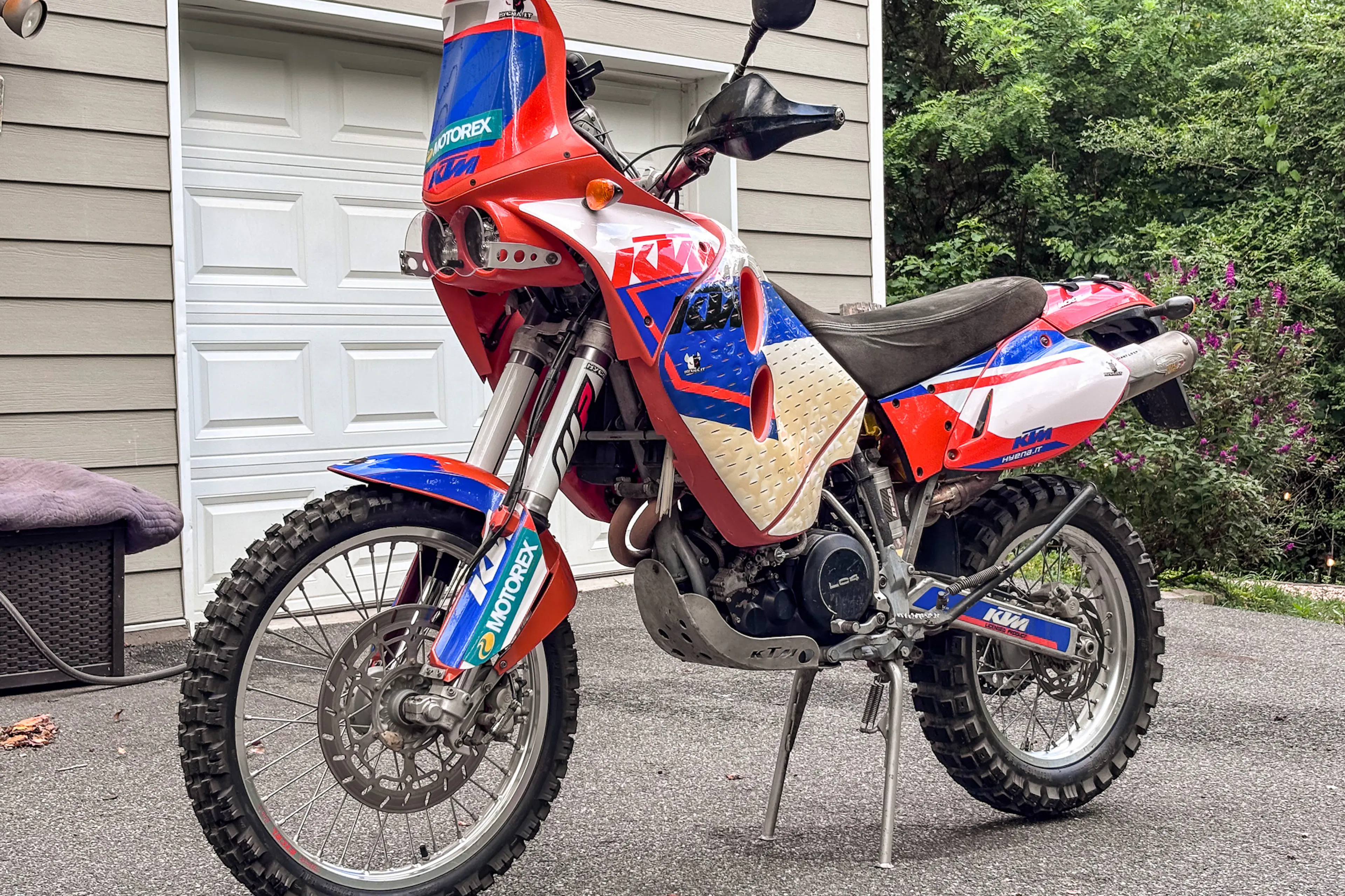 2001 KTM 640 Adventure left front 3/4