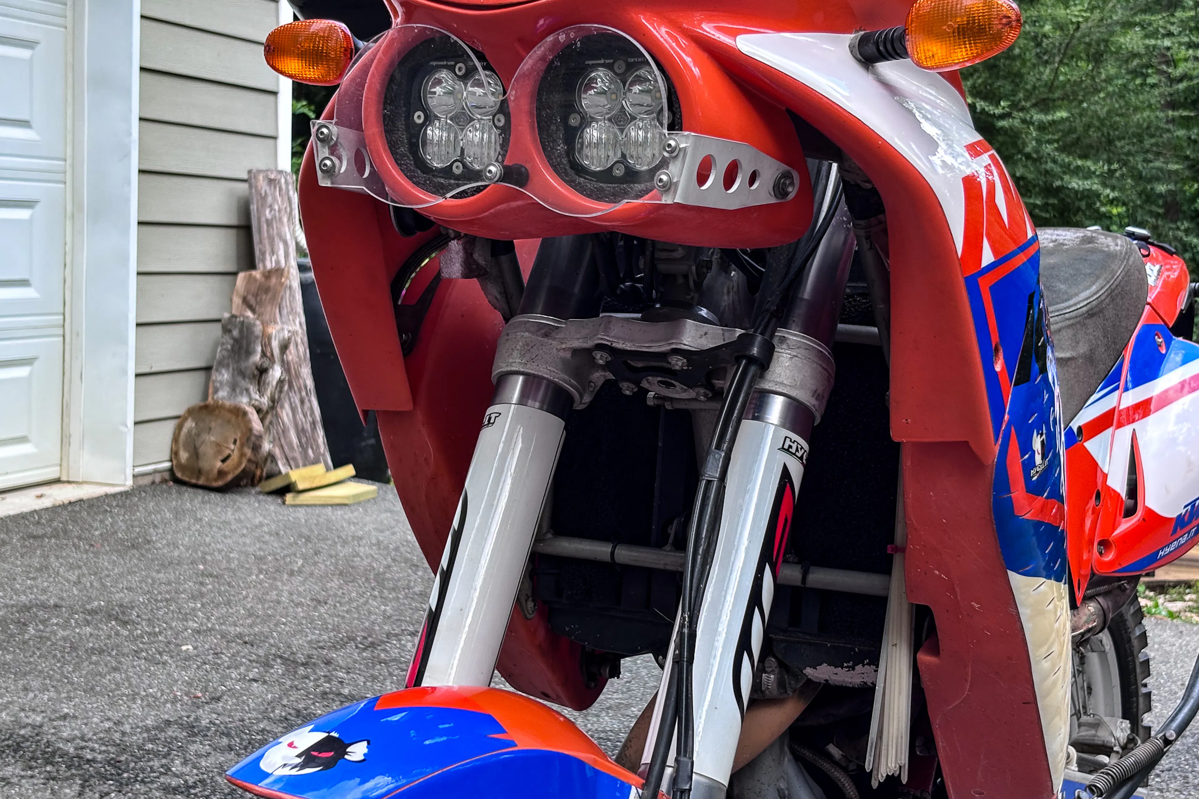 2001 KTM 640 Adventure headlight close left