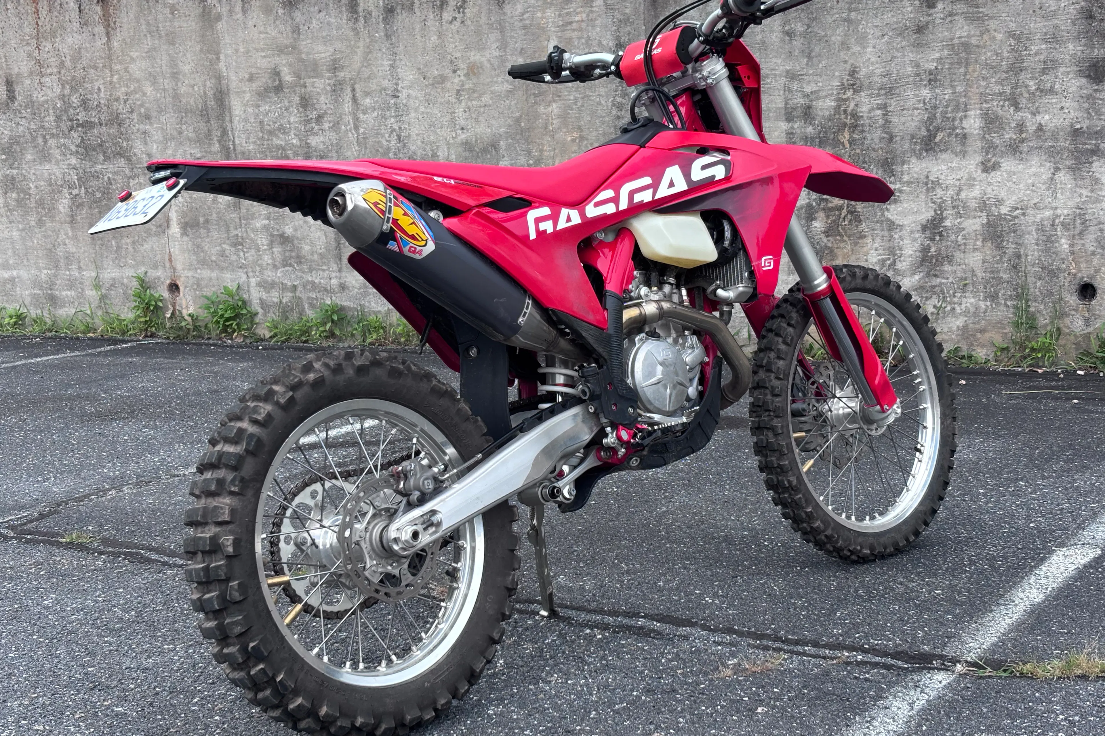 2024 Gas Gas EW500F right rear 3/4