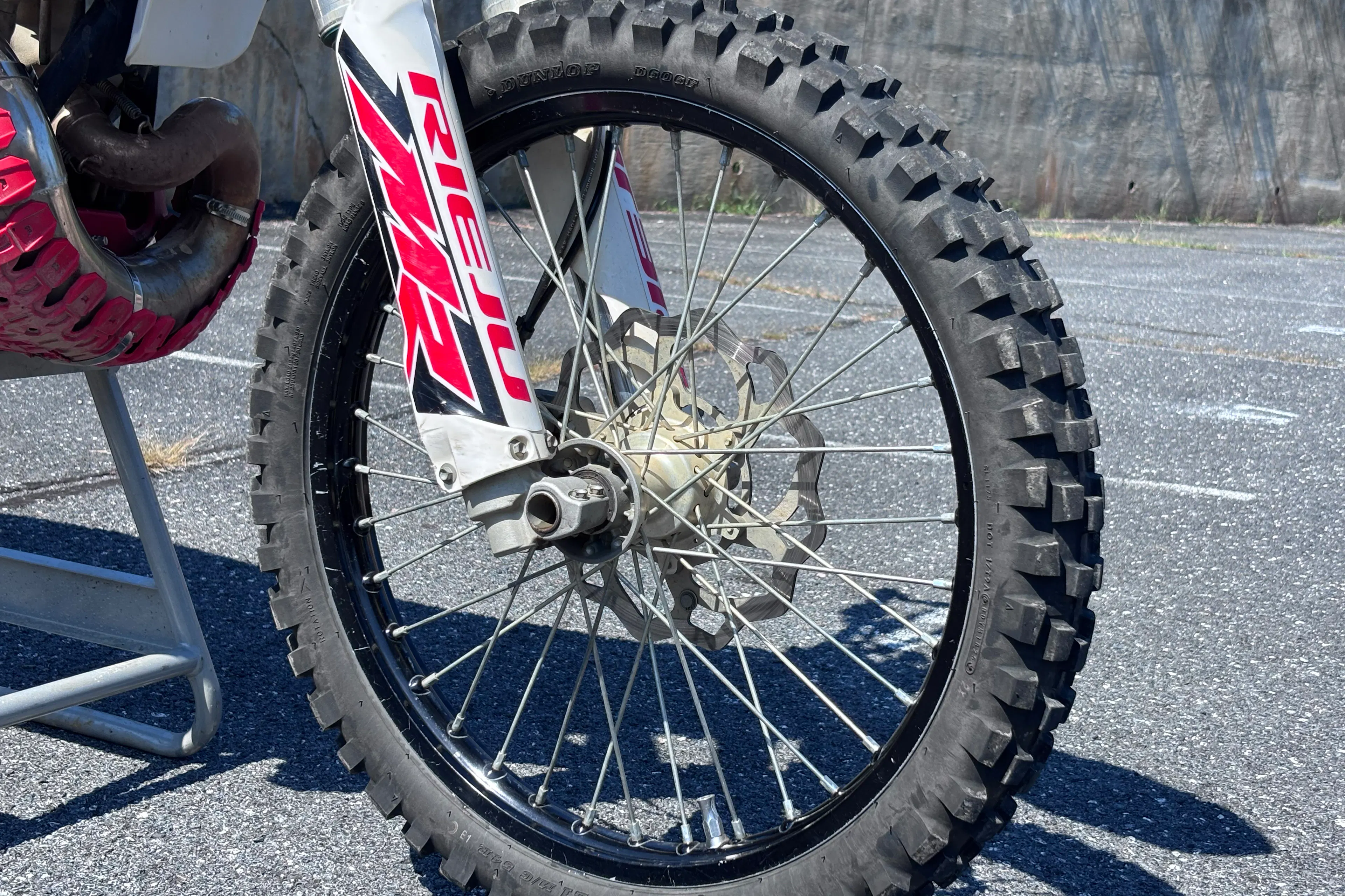 2023 Rieju MR Ranger 300 front tire hub side