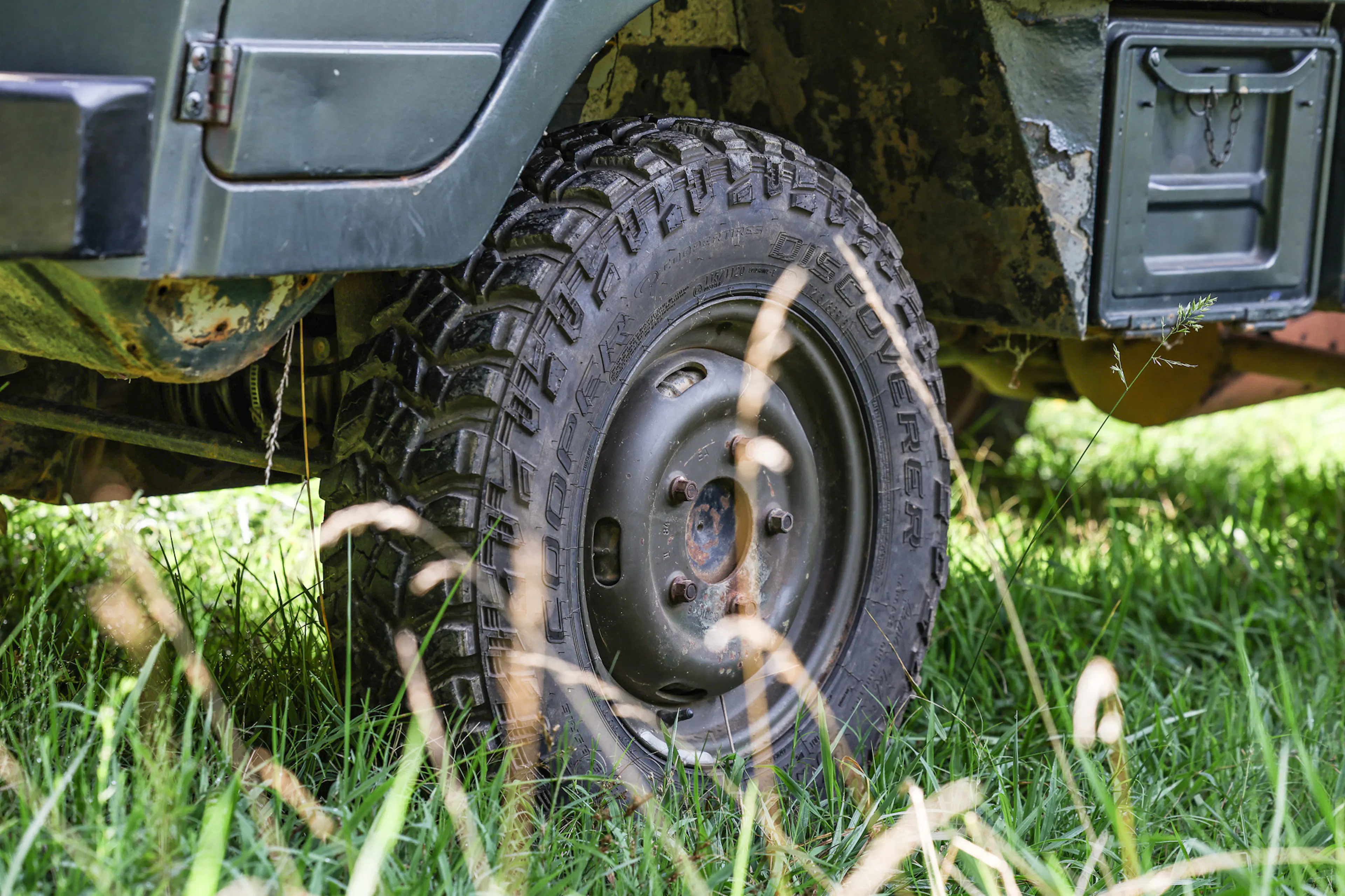 1972 Steyr-Puch Pinzgauer driver front tire