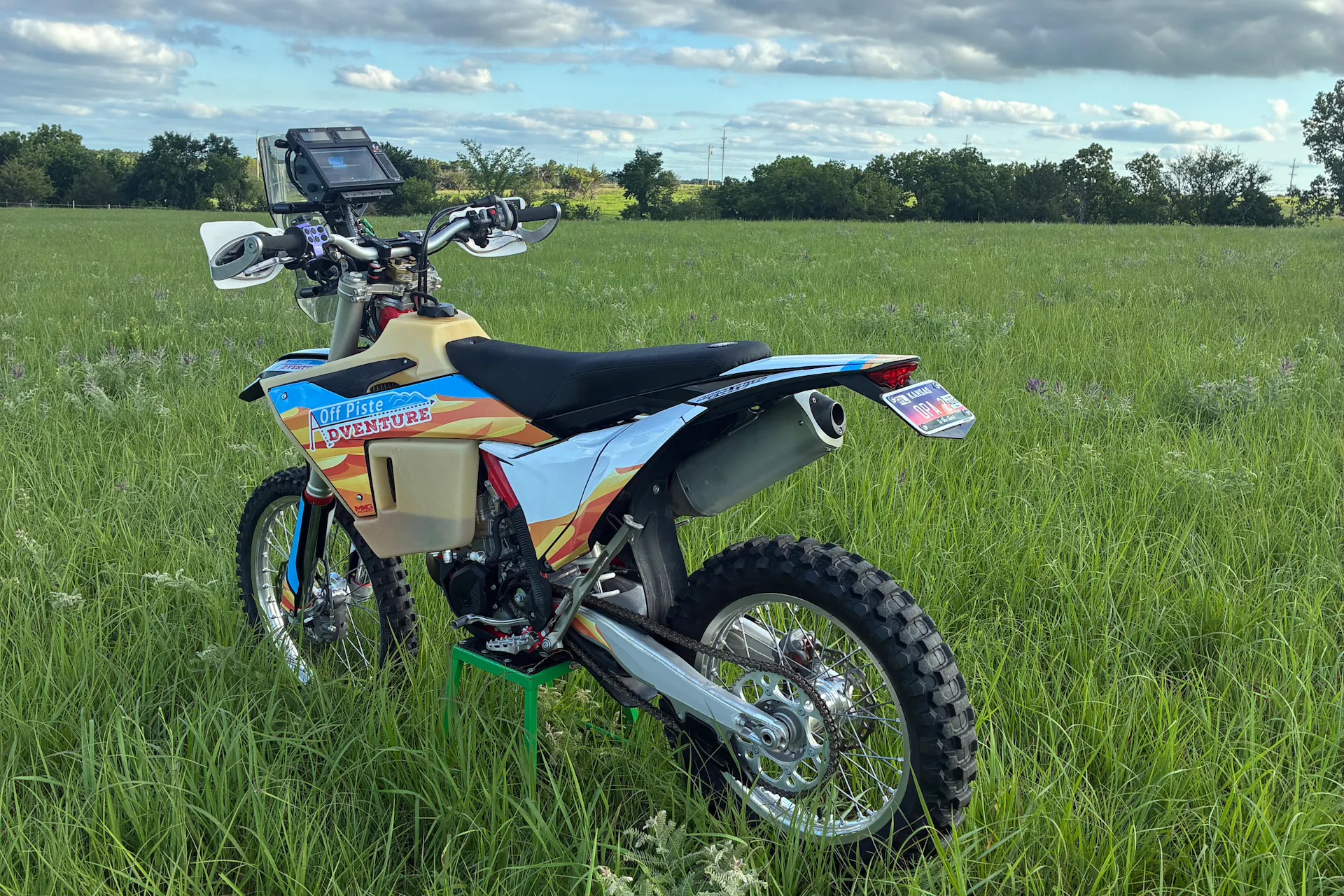 2024 GasGas ES500F left rear 3/4