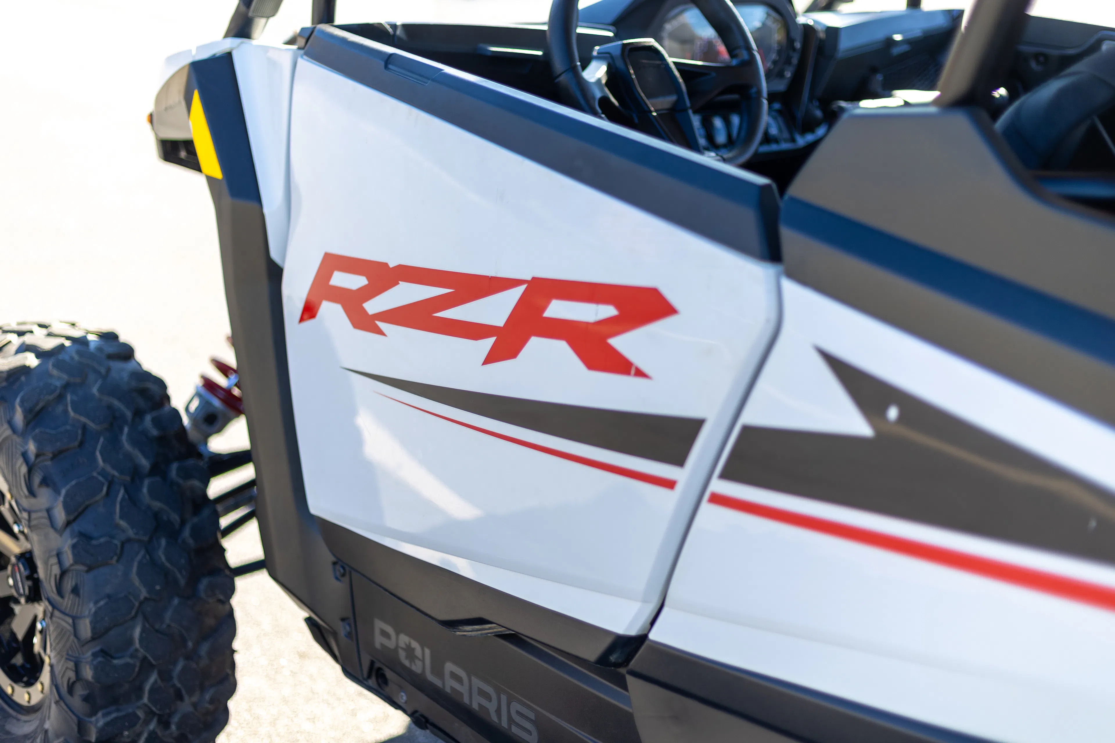 2024 Polaris RZR XP4 1000 Ultimate driver door