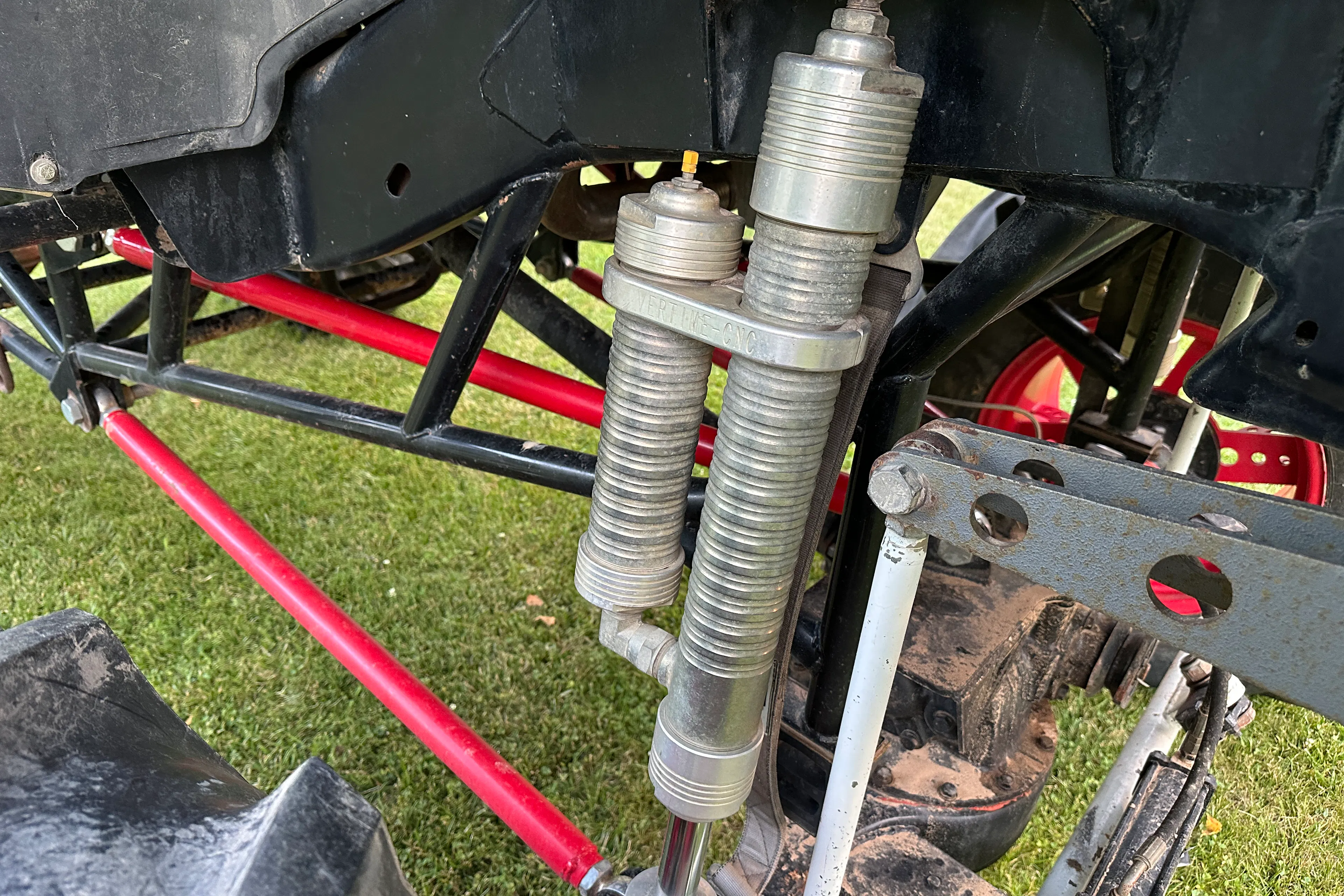 2004 GMC Sierra SXS Blog passenger front shock