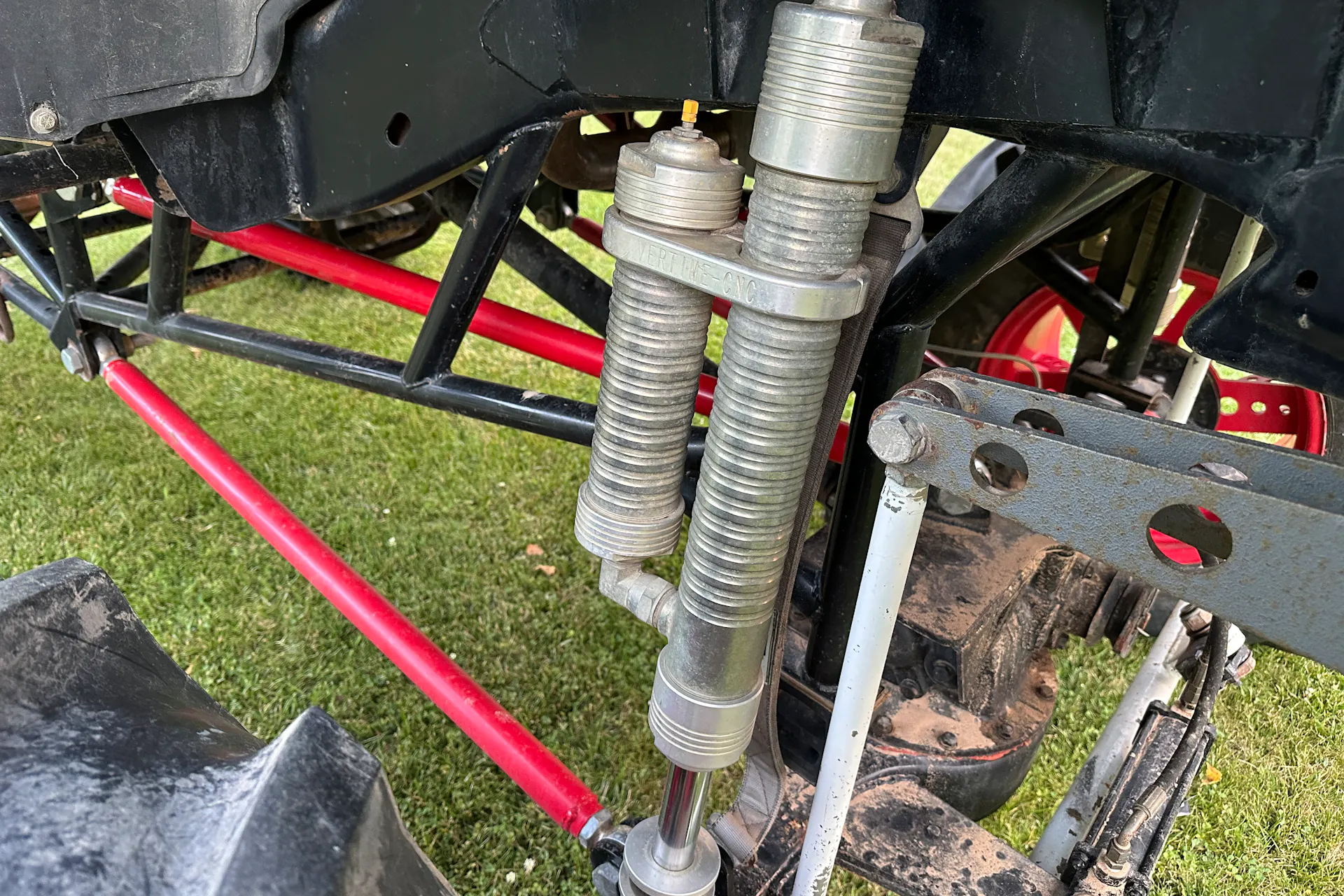 2004 GMC Sierra SXS Blog passenger front shock