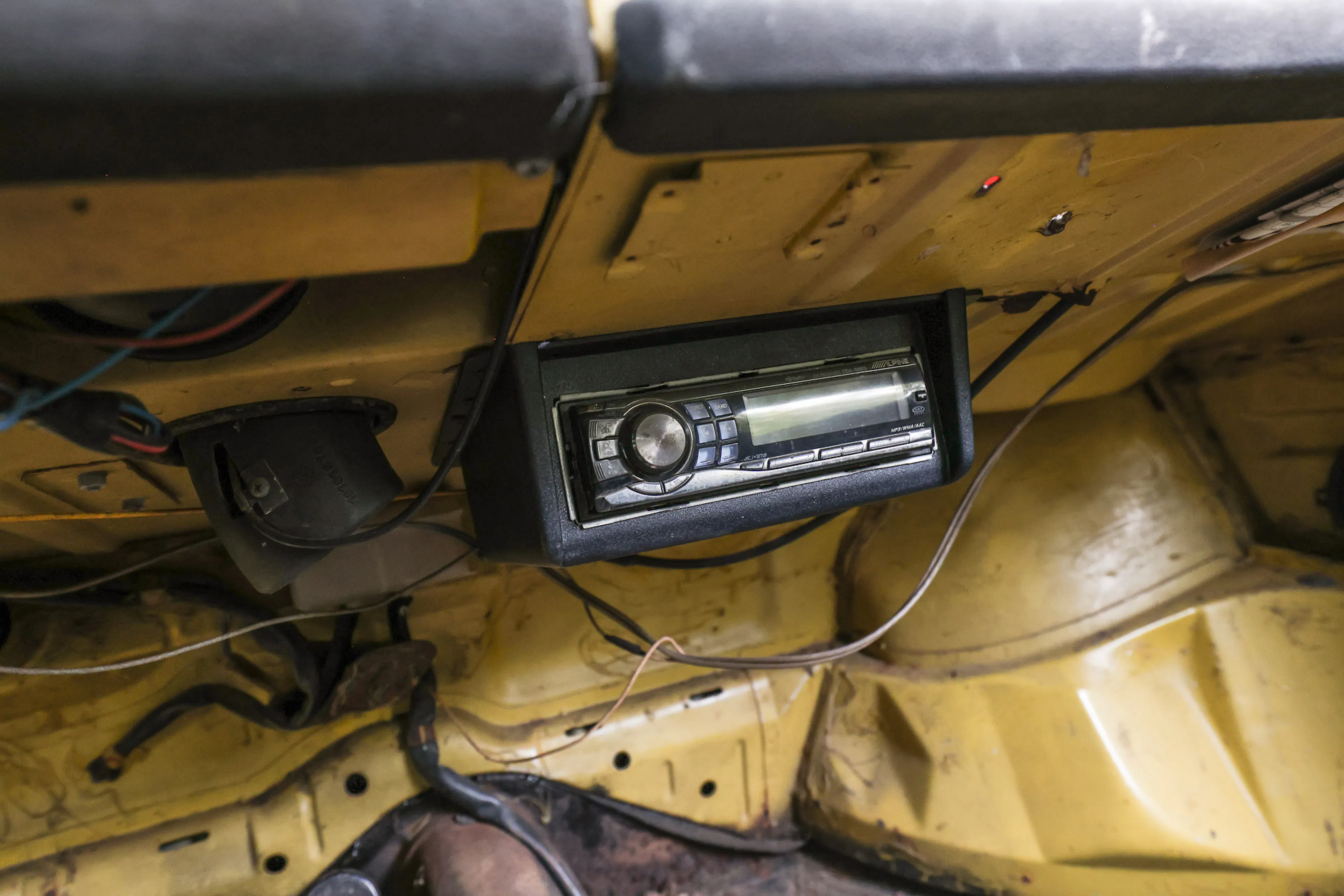 1973 Volkswagen Thing CD player