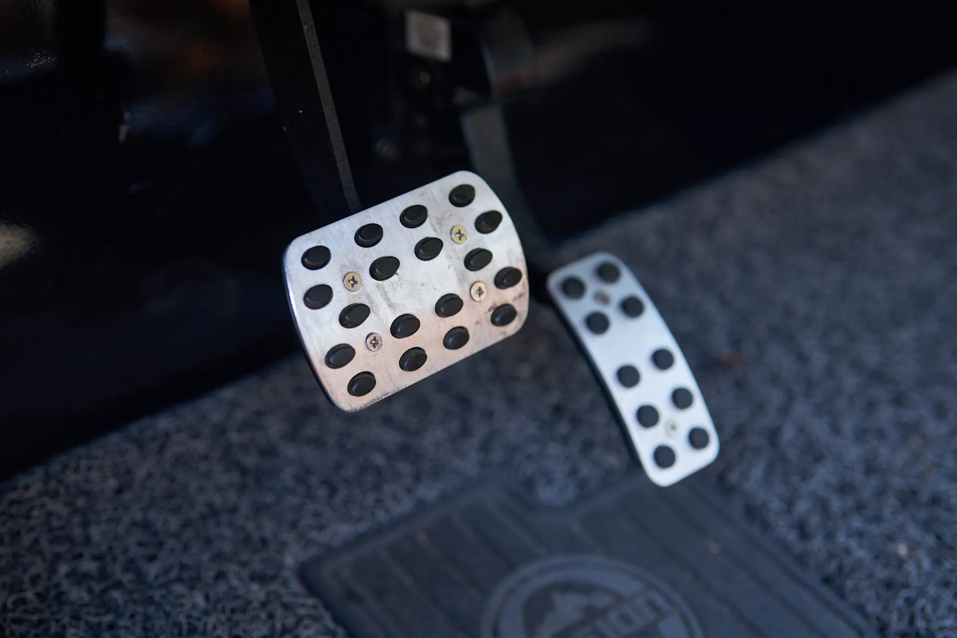 2022 Oreion Beach Buggy pedals