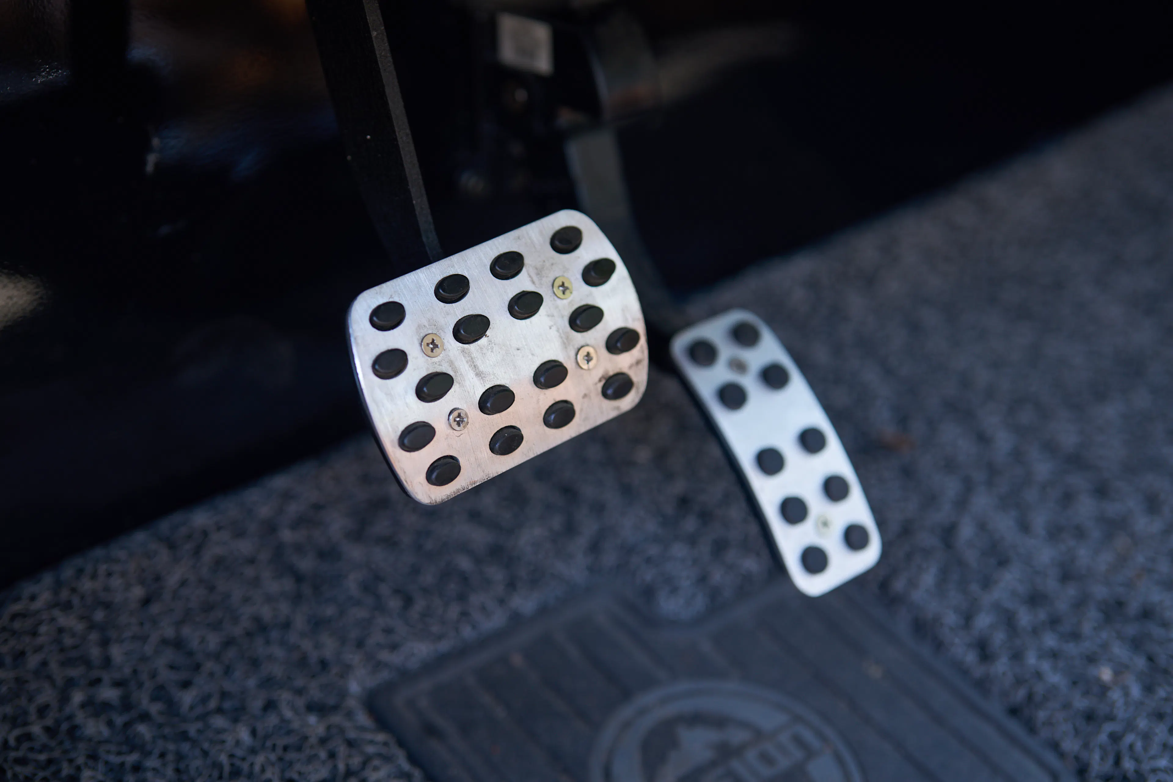 2022 Oreion Beach Buggy pedals